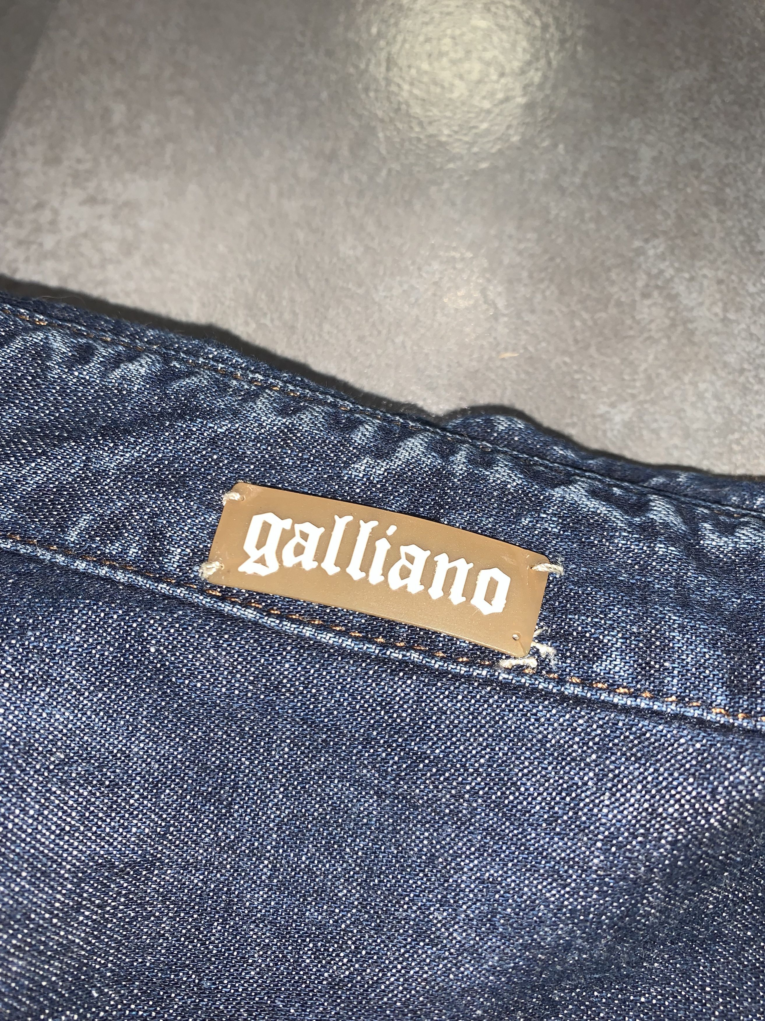 John Galliano Galliano Hand Embroidered Denim Button Up Shirt Size US S / EU 44-46 / 1 - 13 Thumbnail