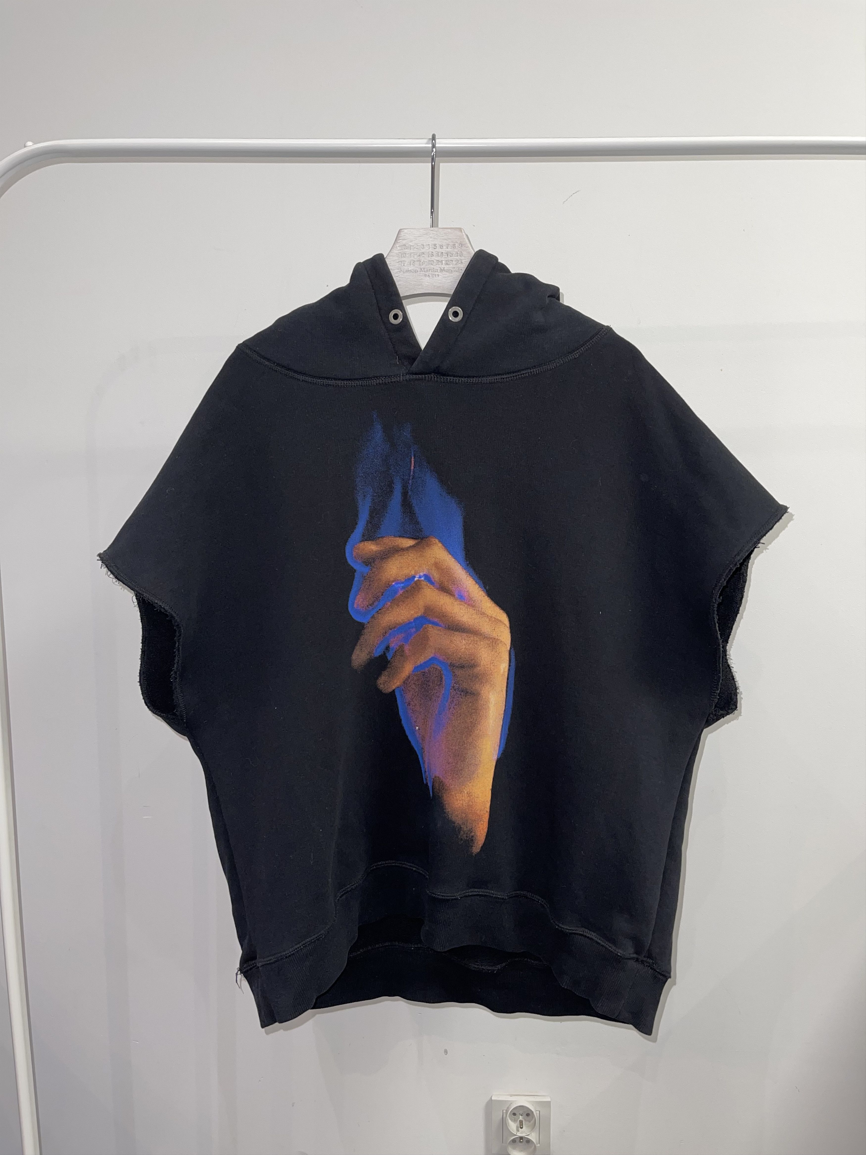 Misbhv MISBHV Burning Hand Logo Sleeveless Hoodie Size US L / EU 52-54 / 3 - 3 Thumbnail