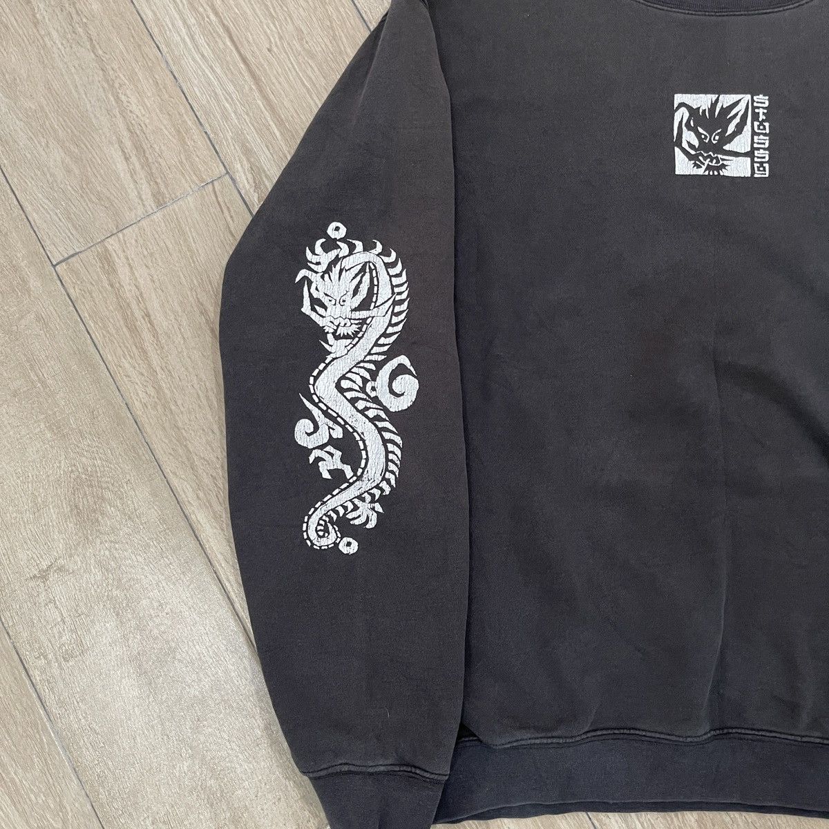 Stussy Vintage Stussy Sweatshirt Dragon 90s long sleeve streetwear Size US M / EU 48-50 / 2 - 7 Thumbnail