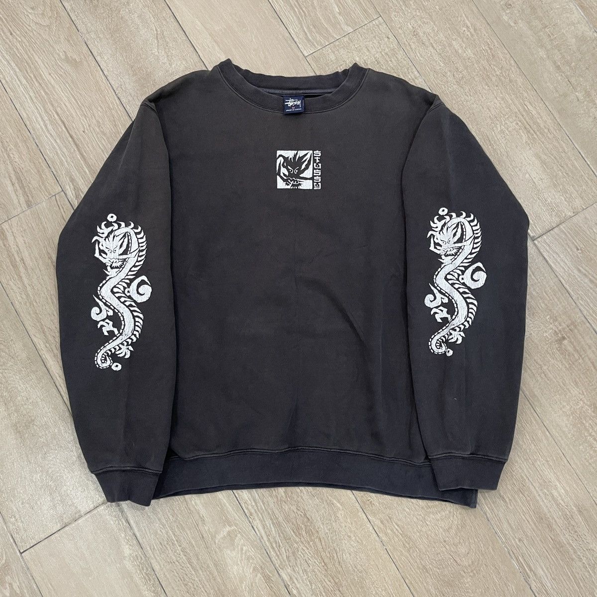 Stussy Vintage Stussy Sweatshirt Dragon 90s long sleeve streetwear Size US M / EU 48-50 / 2 - 2 Thumbnail