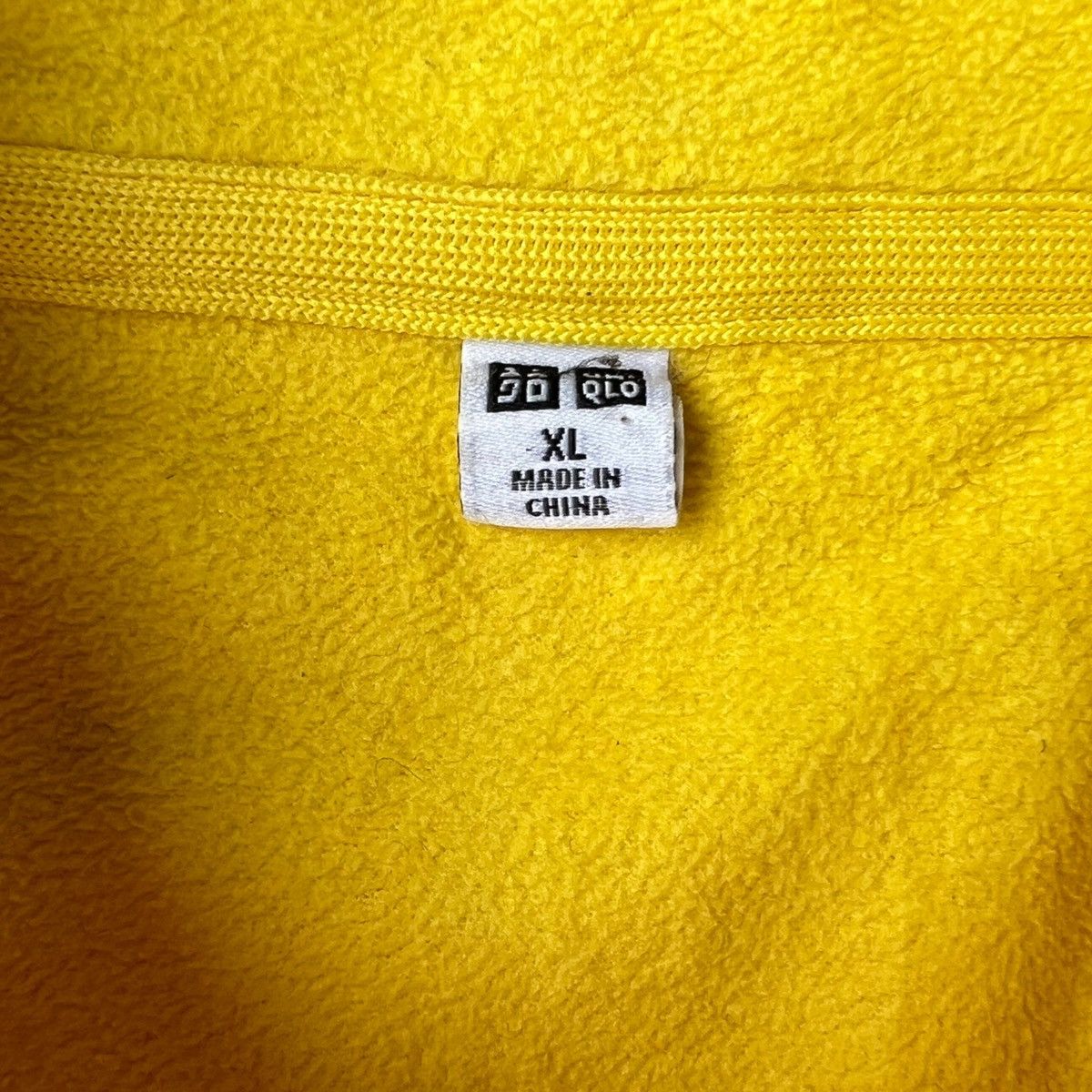 Japanese Brand × Jun Takahashi × Uniqlo VINTAGE UNIQLO HALF ZIPPER MICRO FLEECE SWEATER Size US XL / EU 56 / 4 - 10 Thumbnail