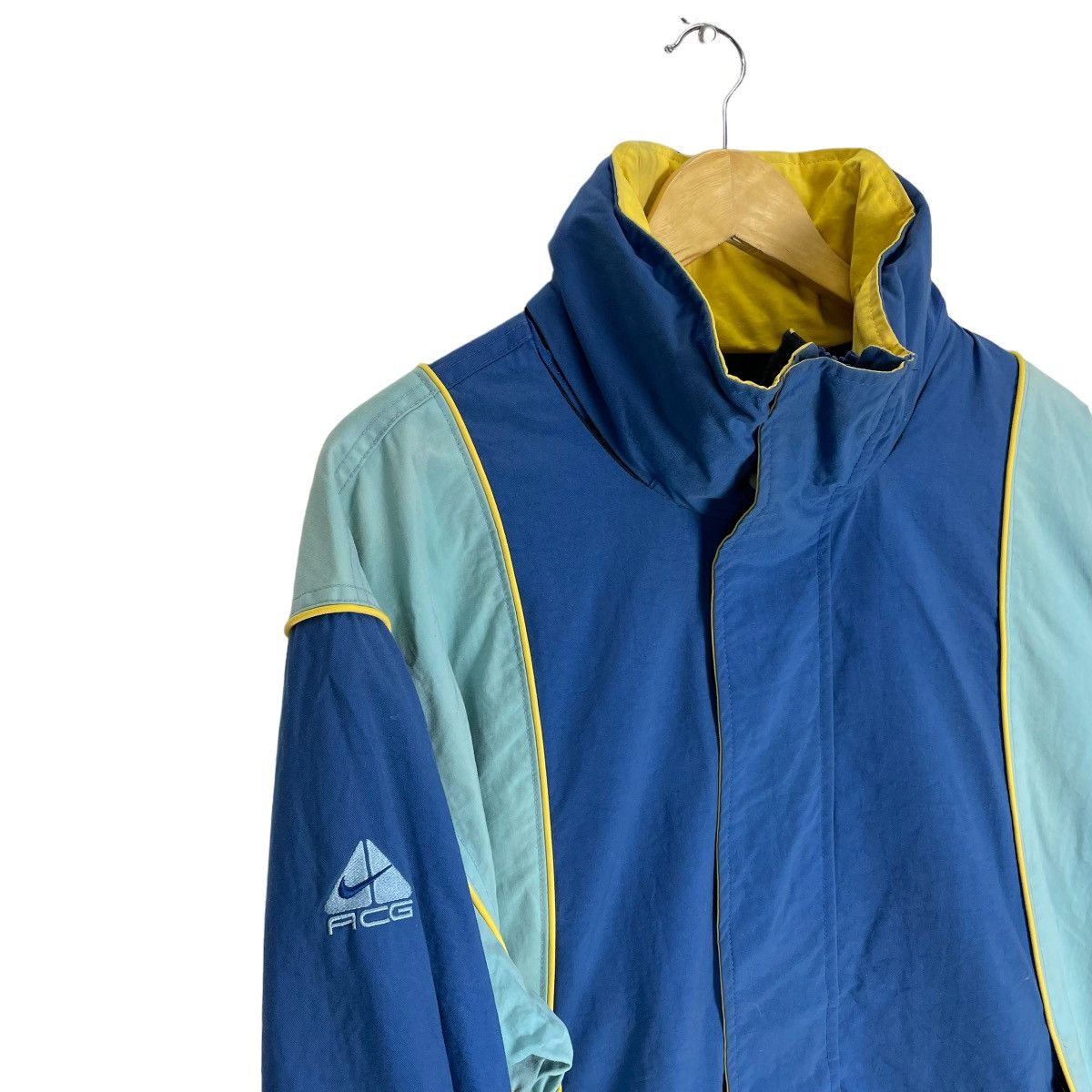 Nike ⚡️NIKE ACG Hoodie Windbreaker Jacket Colour Block Size US XL / EU 56 / 4 - 2 Thumbnail