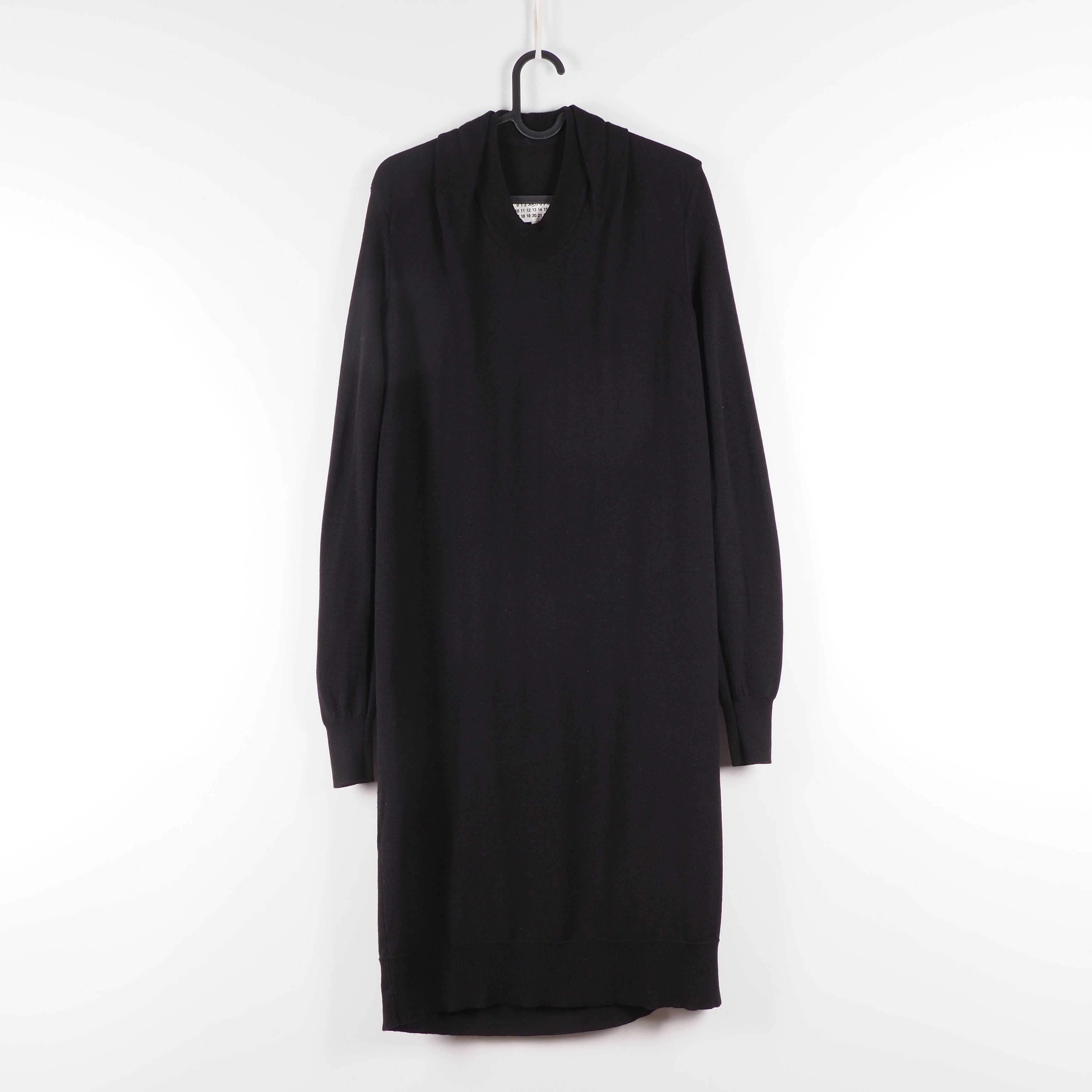 Maison Margiela Maison Martin Margiela MM6 Black Long Sweater Dress Size M / US 6-8 / IT 42-44 - 1 Thumbnail