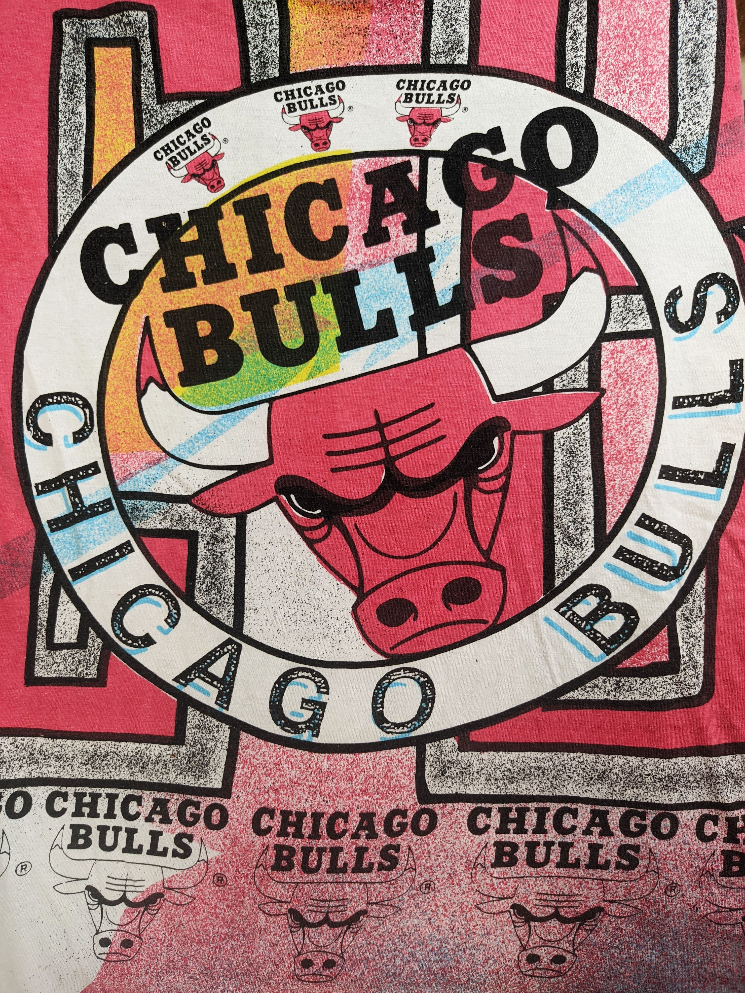 NBA × Vintage 90's Chicago bulls NBA Magic Johnson T's all over print Size US L / EU 52-54 / 3 - 3 Thumbnail