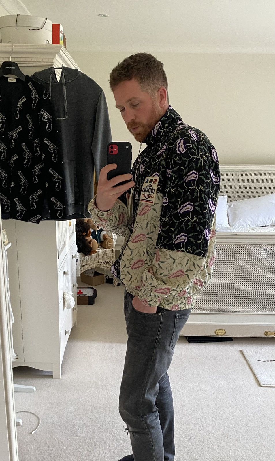 Gucci SS20 Gucci worldwide embroidered tracksuit jacket $5000 Size US M / EU 48-50 / 2 - 6 Thumbnail