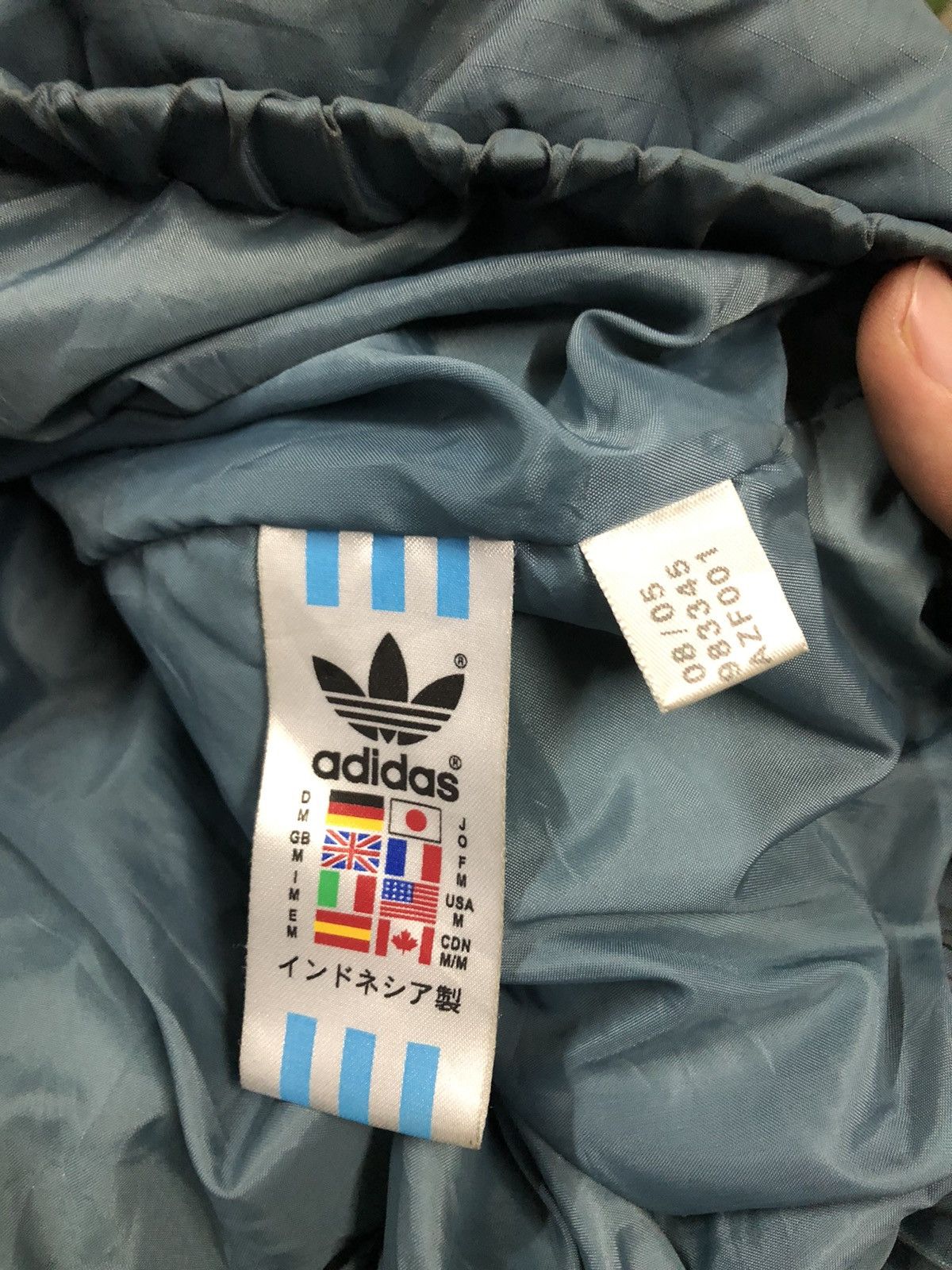 Adidas Adidas Trefoil Puffer Jacket Patch Logo Design Size US XL / EU 56 / 4 - 12 Thumbnail