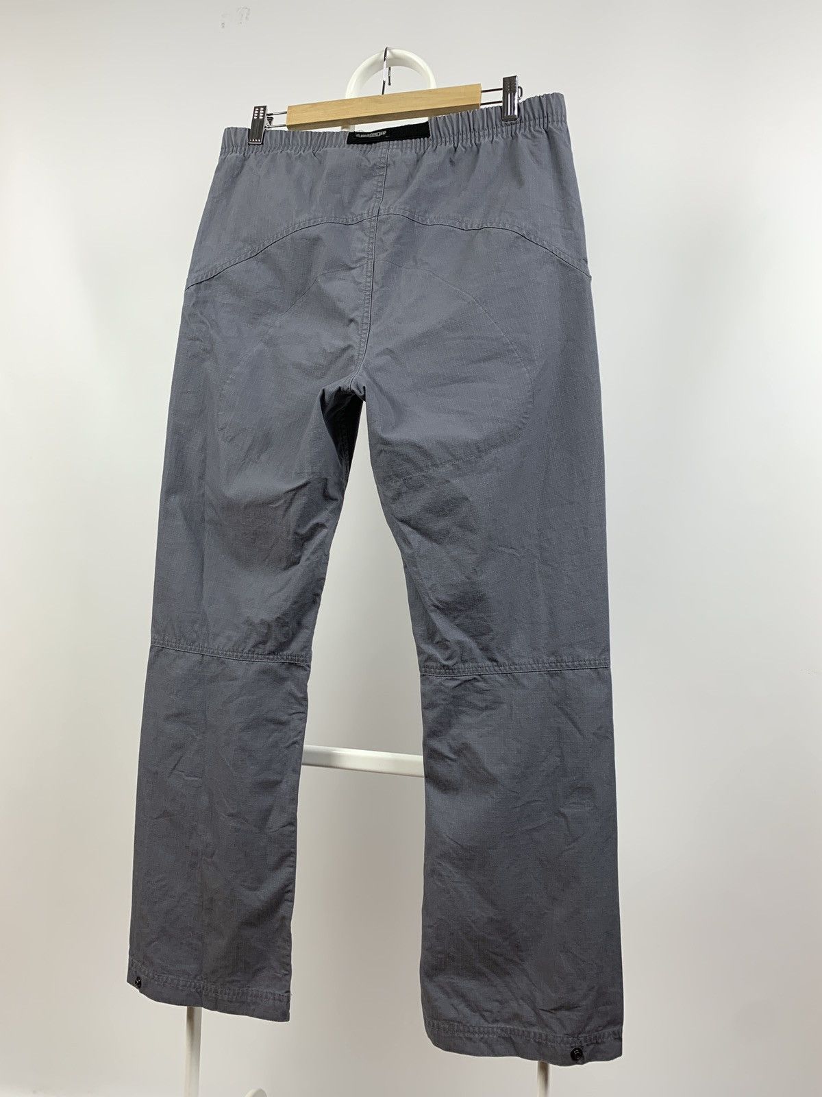 Nike ACG 00s Vintage Nike ACG Grey Like Cargo Pants Size US 30 / EU 46 - 12 Thumbnail