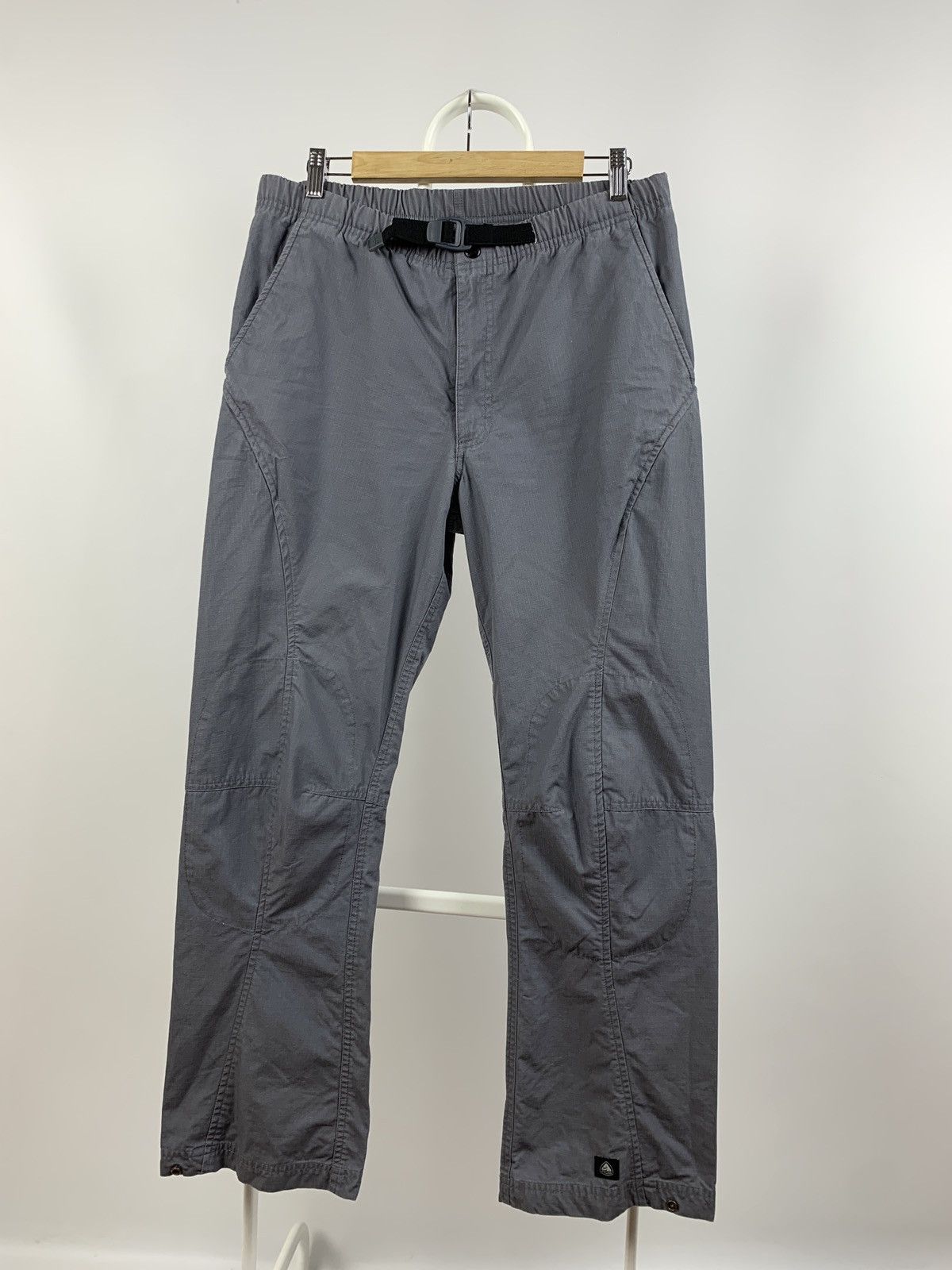 Nike ACG 00s Vintage Nike ACG Grey Like Cargo Pants Size US 30 / EU 46 - 6 Thumbnail