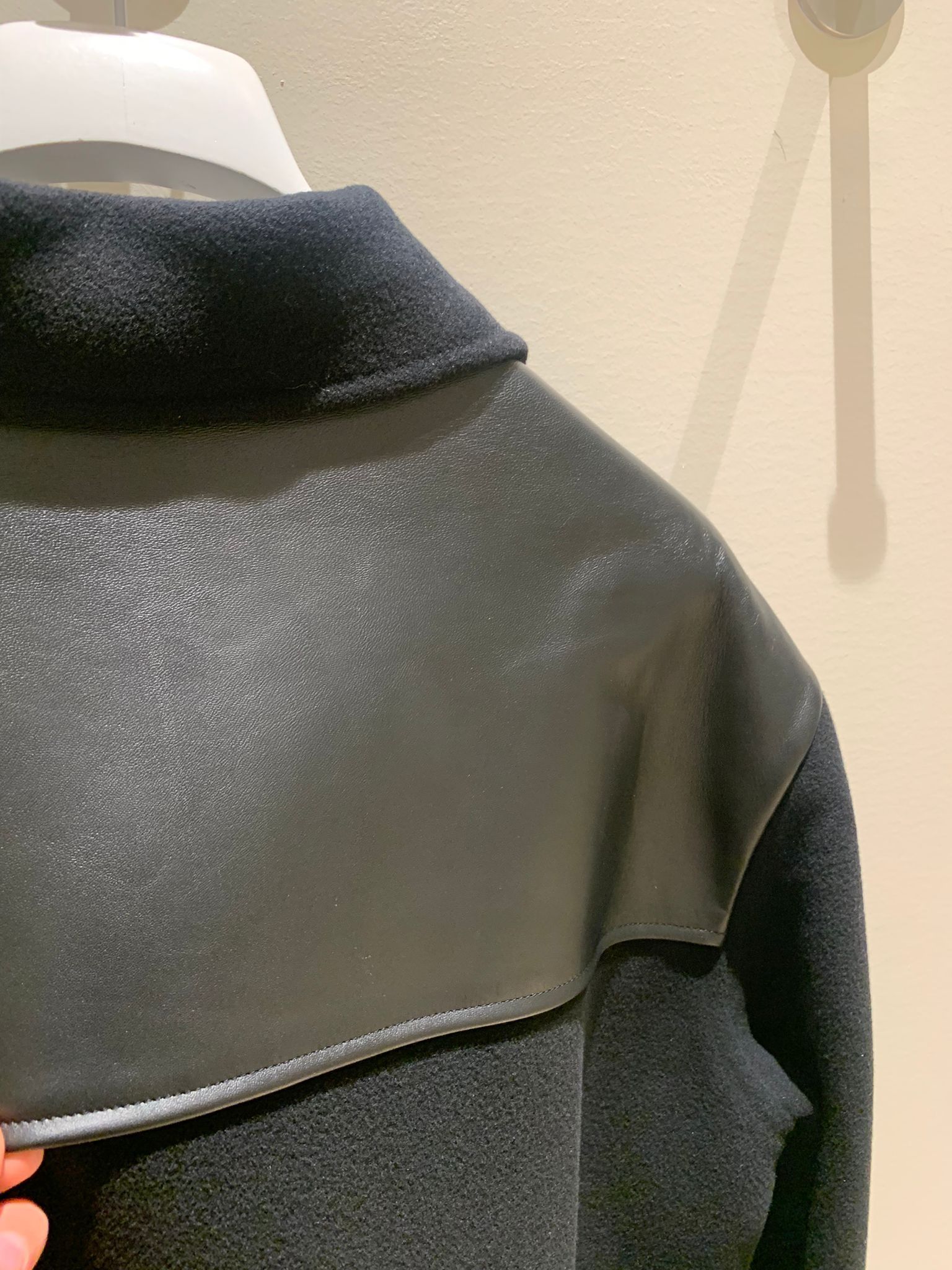 Bottega Veneta Coat in Double Wool & Heavy Nappa in Black Size US M / EU 48-50 / 2 - 13 Thumbnail