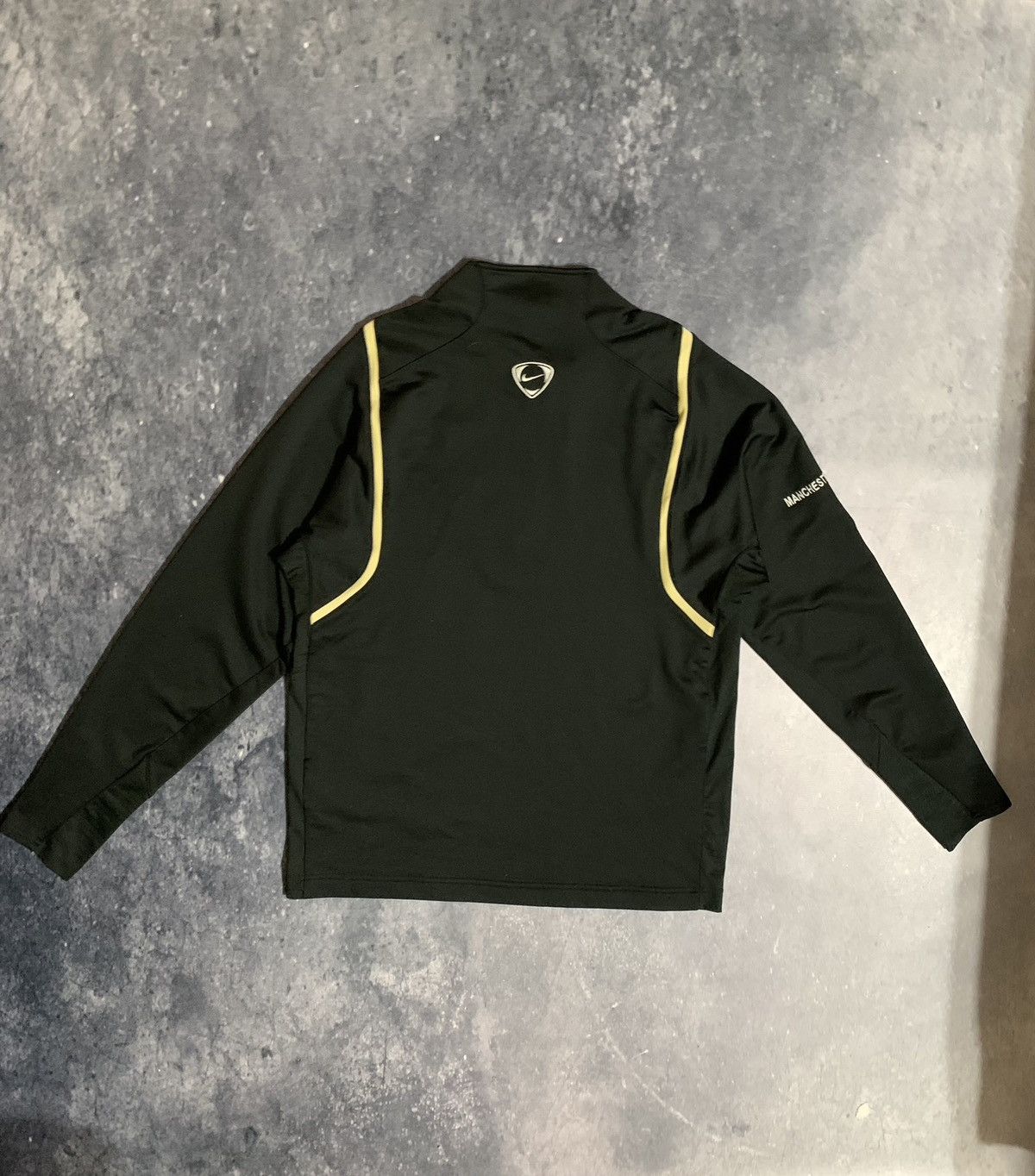 Nike Vintage Nike Manchester United Track Sweatshirt Zip 1/3 Y2K Size US M / EU 48-50 / 2 - 7 Thumbnail