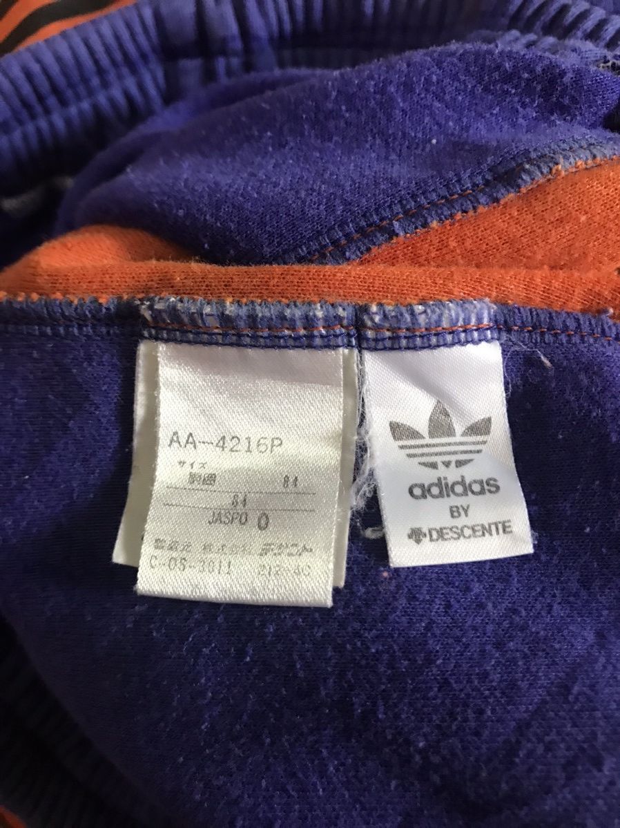 Adidas Adidas short pants Size US 26 / EU 42 - 3 Thumbnail