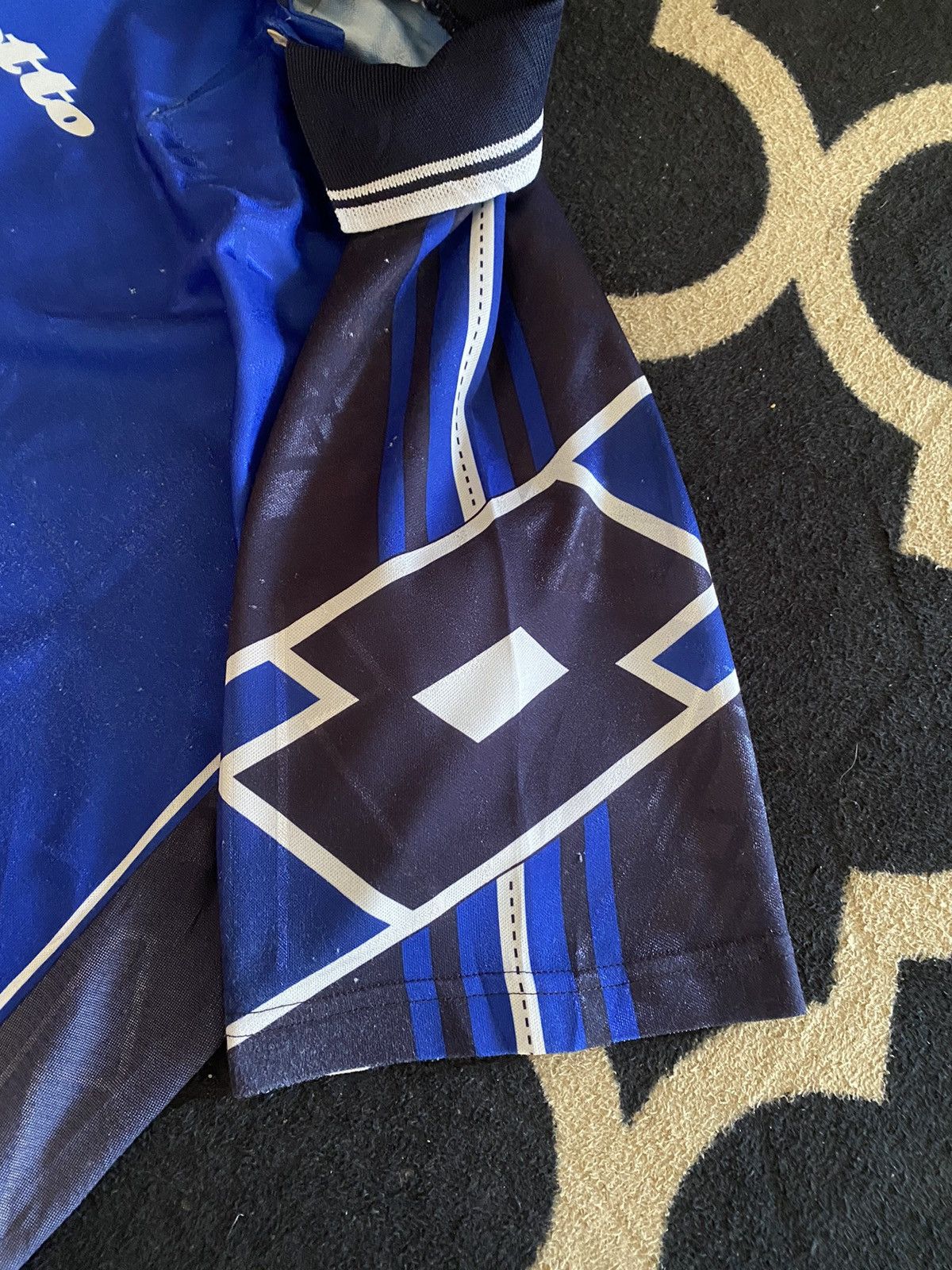 Lotto Sport Vintage Lotto Football Jersey Size US L / EU 52-54 / 3 - 4 Thumbnail