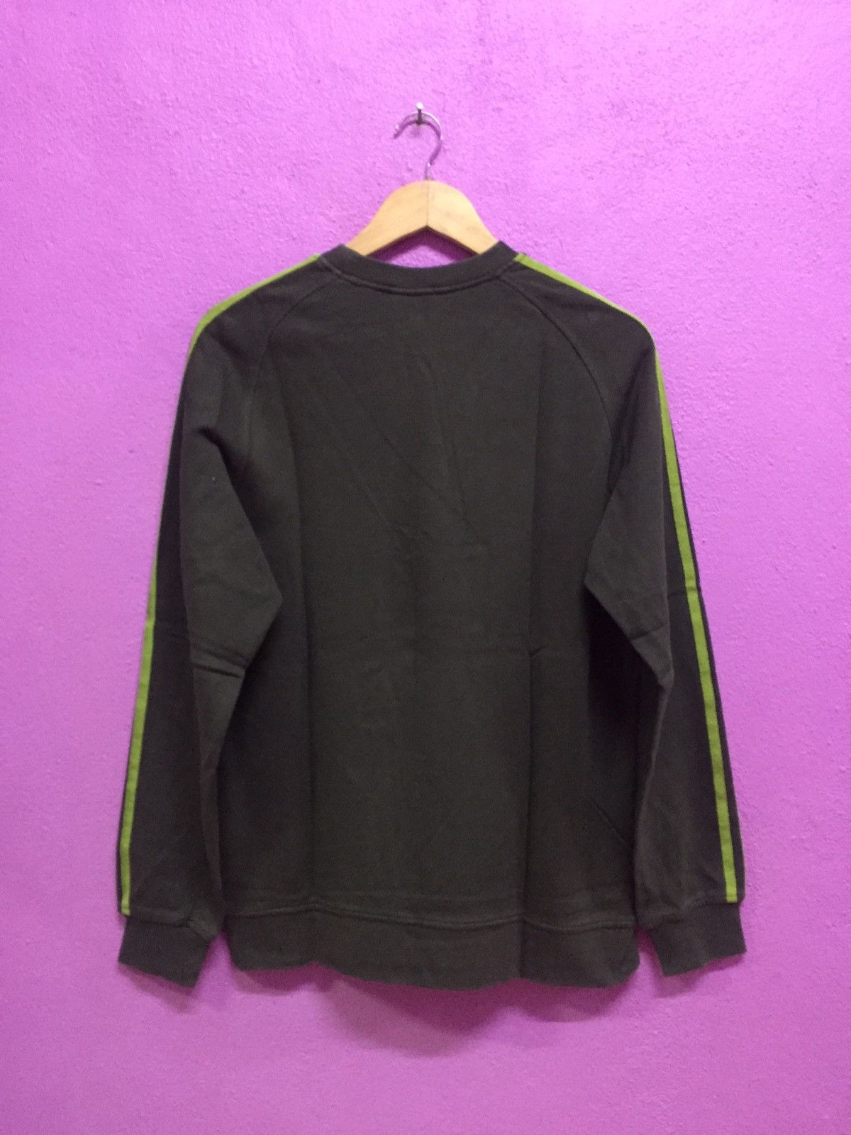 Adidas Vintage 90's Adidas Sweatshirts Size L Size US L / EU 52-54 / 3 - 2 Thumbnail