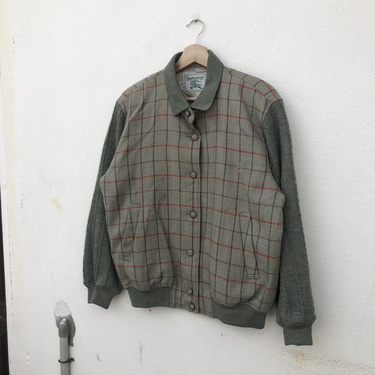 Burberry VINTAGE BURBERRYS JACKET TARTAN DESIGN Size US L / EU 52-54 / 3 - 2 Thumbnail