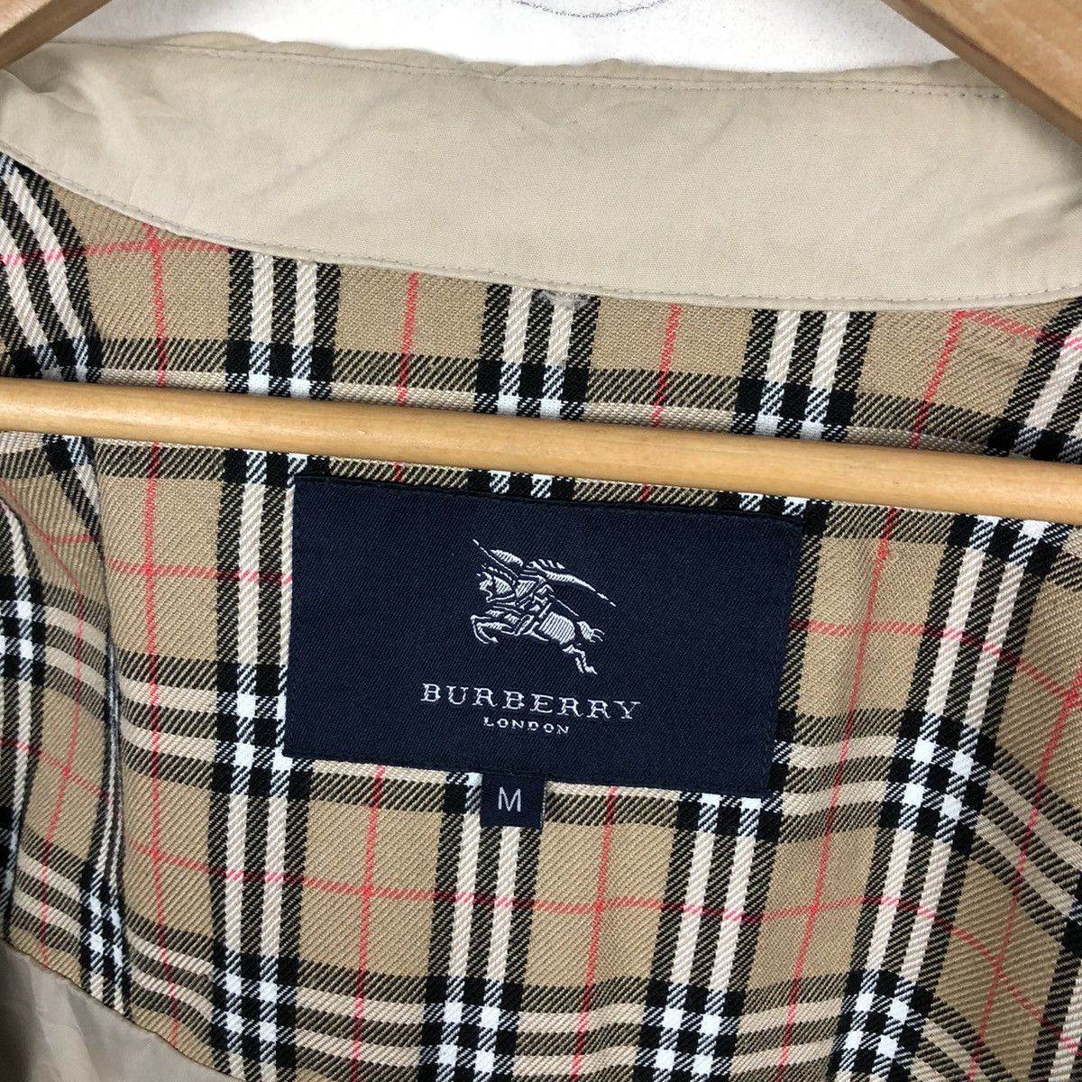 Burberry BURBERRY LONDON NOVA CHECKED JACKET Size US M / EU 48-50 / 2 - 13 Thumbnail