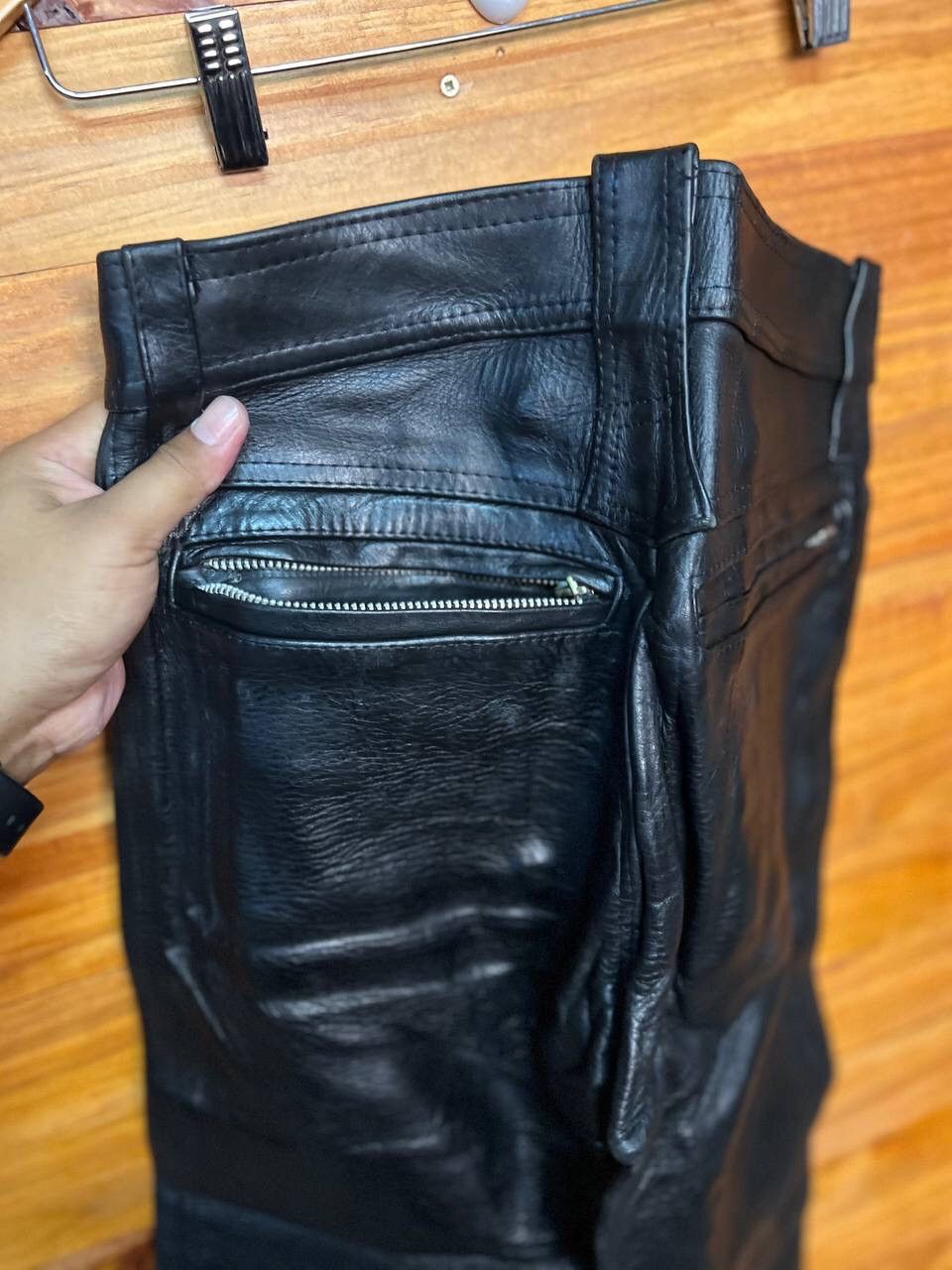Genuine Leather VINTAGE LEATHER CONNECTION BIKER PANTS SIZE 28 Size US 28 / EU 44 - 13 Thumbnail