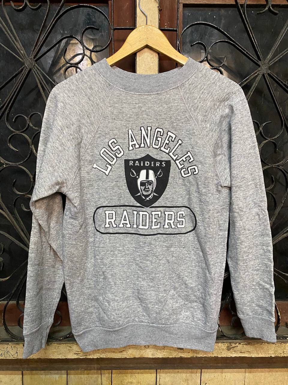 image of Nfl x Vintage Los Angeles Raiders Sweatshirt in Grey, Men's (Size Medium)