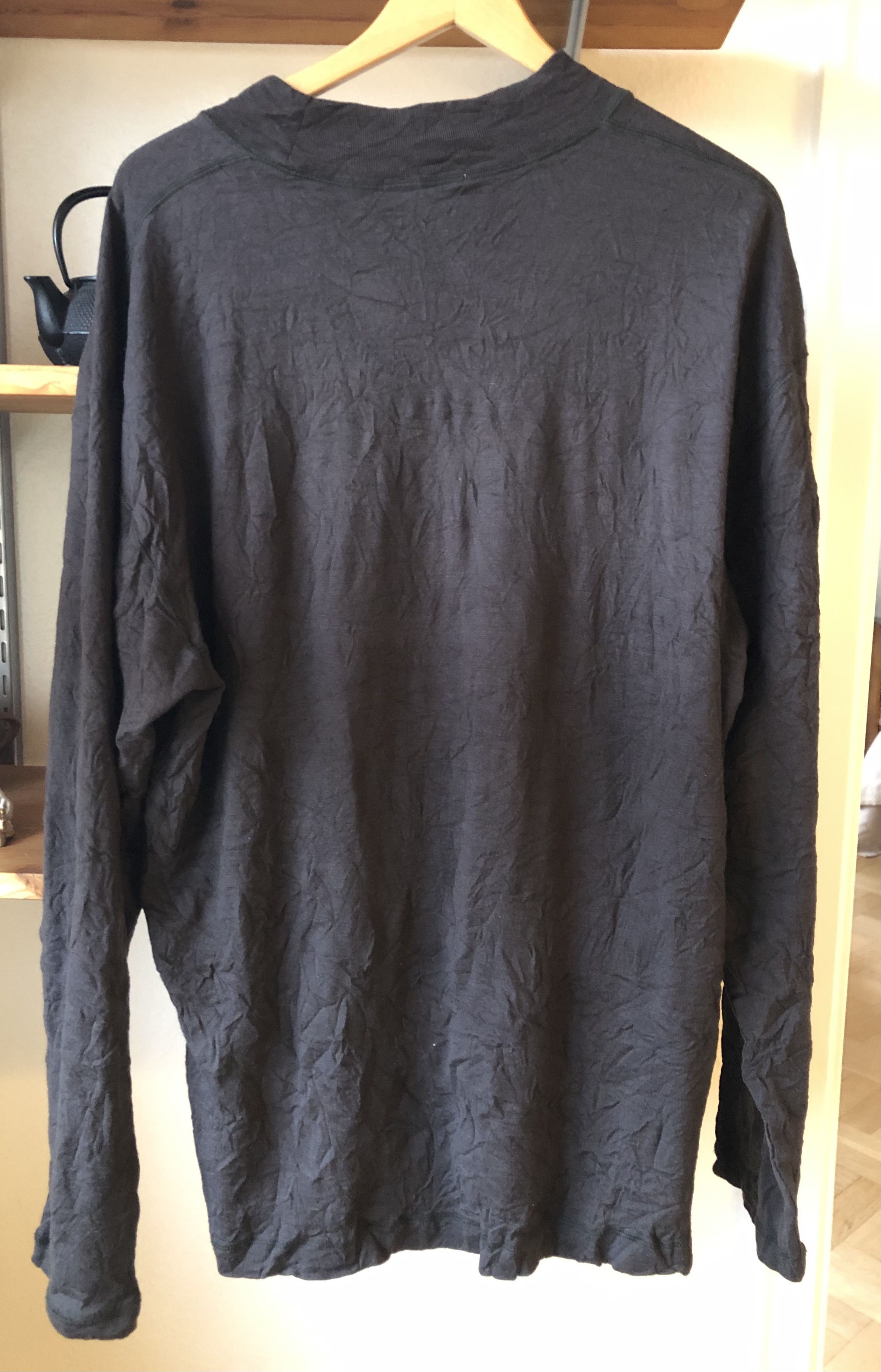 Issey Miyake Wrinkled Sweater. Size US M / EU 48-50 / 2 - 2 Thumbnail