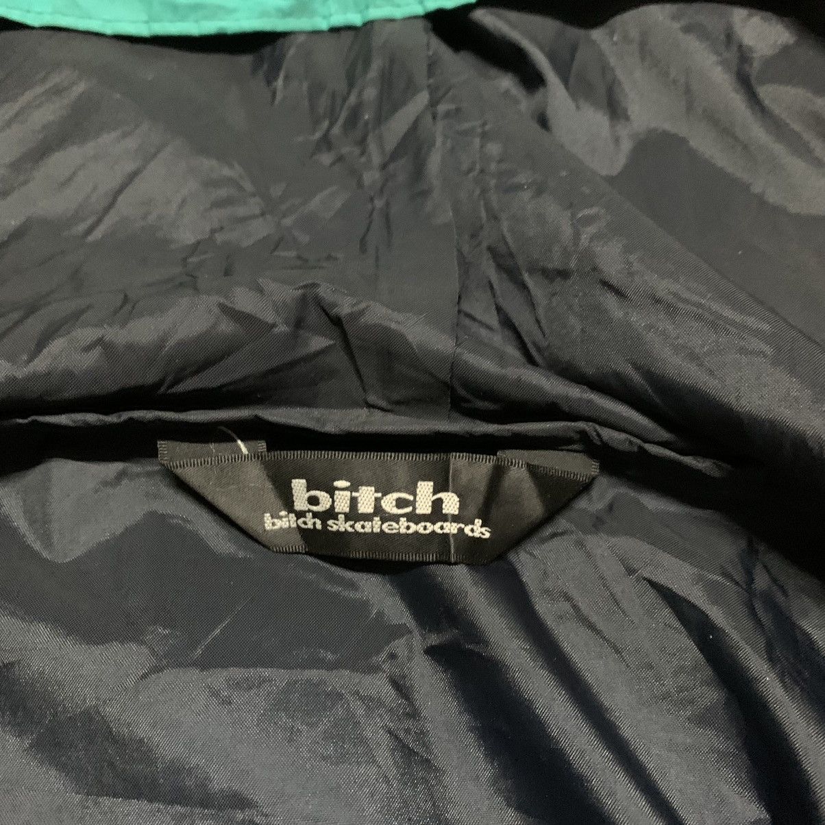 Public Housing Skate Team VINTAGE BITCH SKATEBOARDS WINDBREAKER JACKET HOODIE Size US L / EU 52-54 / 3 - 19 Thumbnail