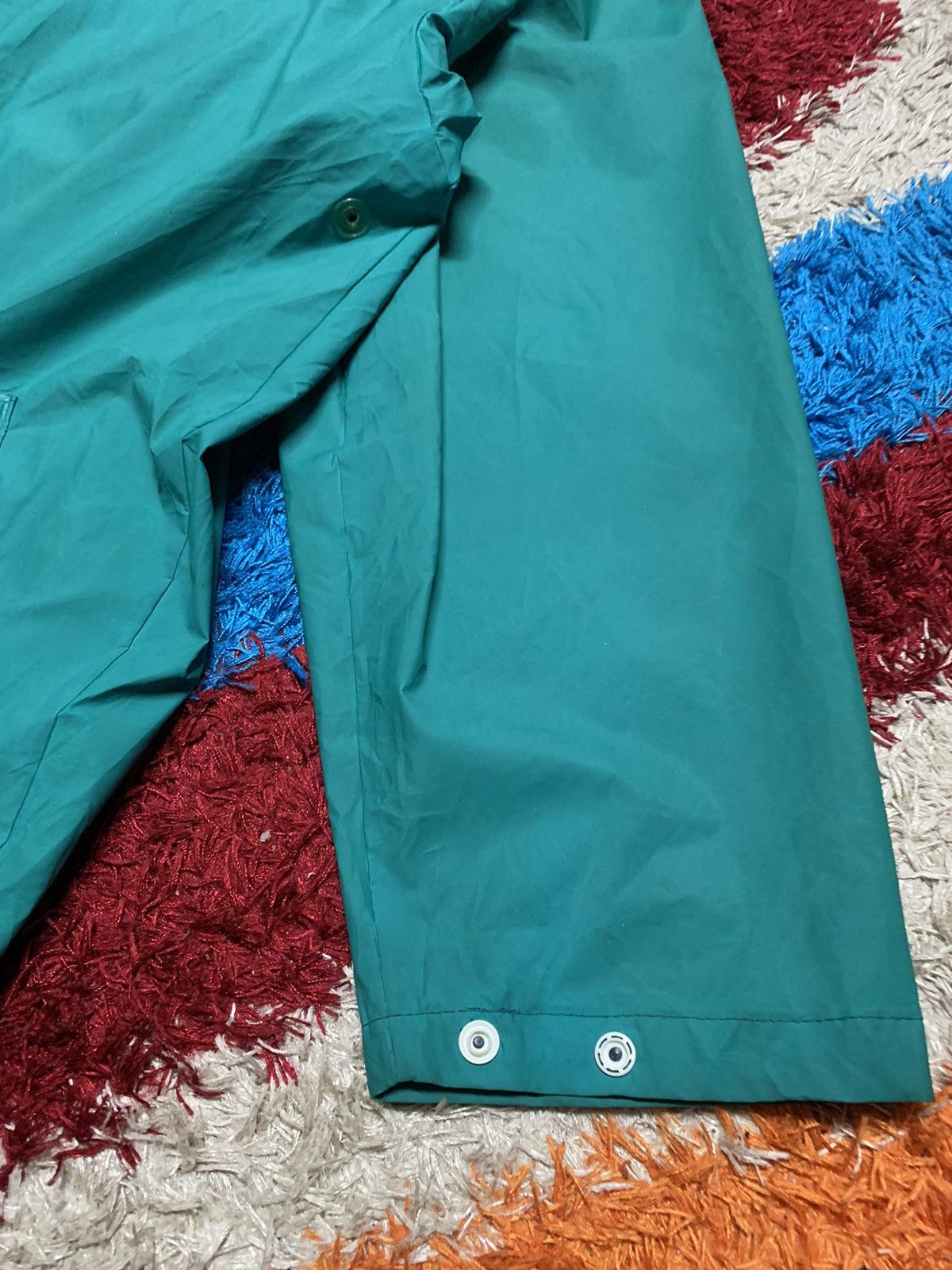 Public Housing Skate Team VINTAGE BITCH SKATEBOARDS WINDBREAKER JACKET HOODIE Size US L / EU 52-54 / 3 - 6 Thumbnail
