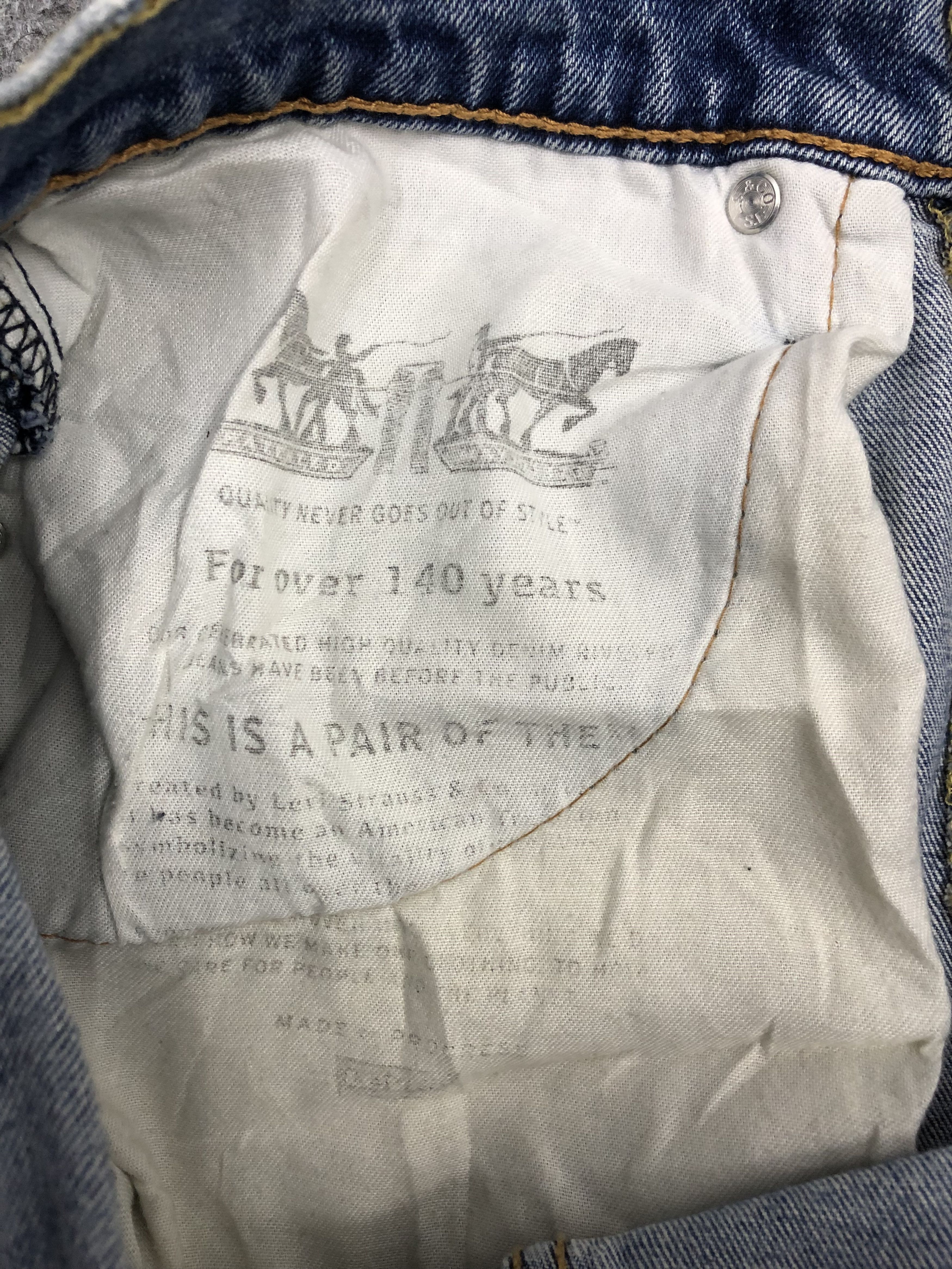 Levi's Vintage Levis 514 Sun Faded Denim DP1259 Size US 32 / EU 48 - 12 Thumbnail