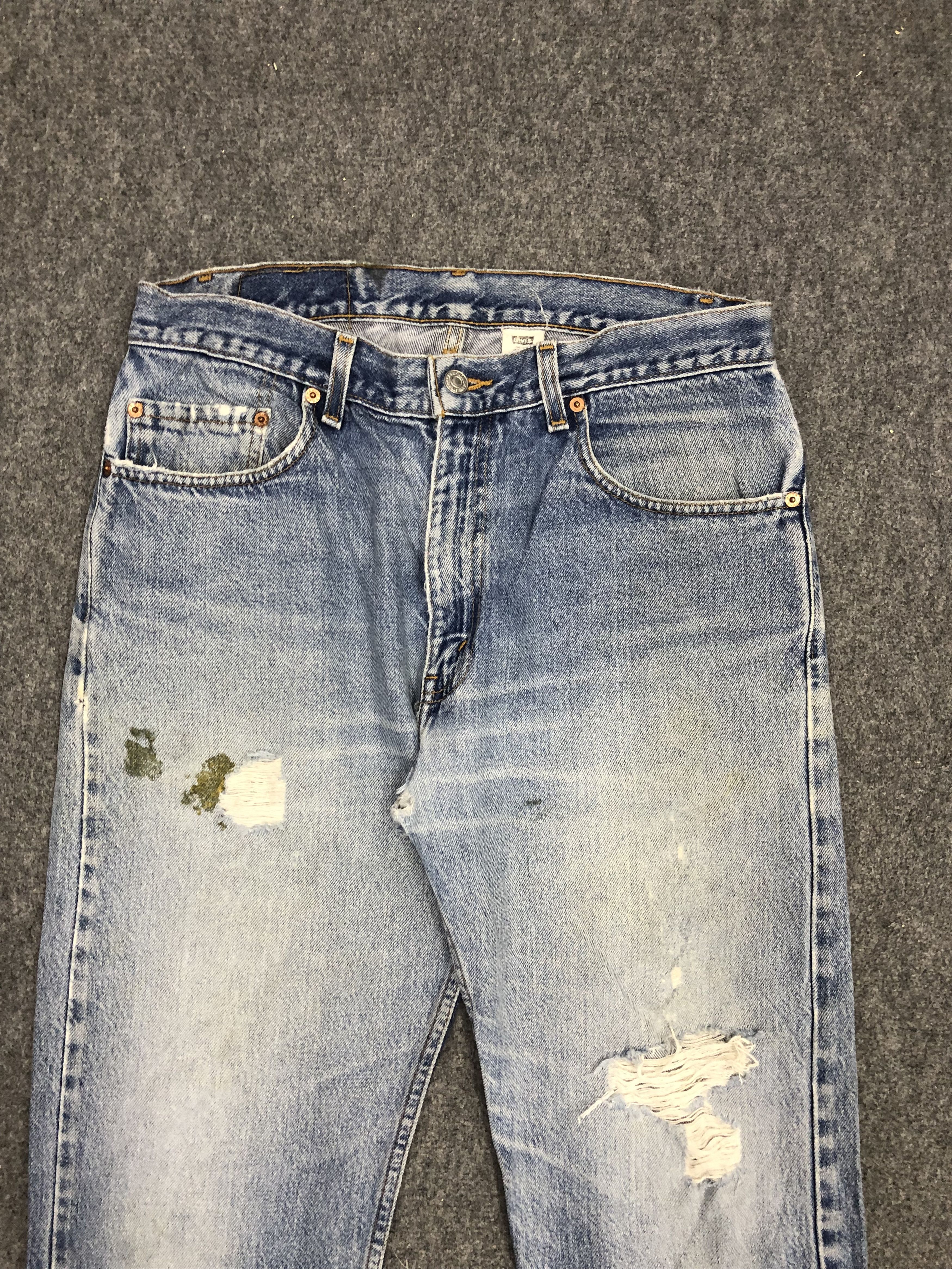 Levi's Vintage 90s Levis 505 Light Wash Denim DP1144 Size US 32 / EU 48 - 2 Thumbnail
