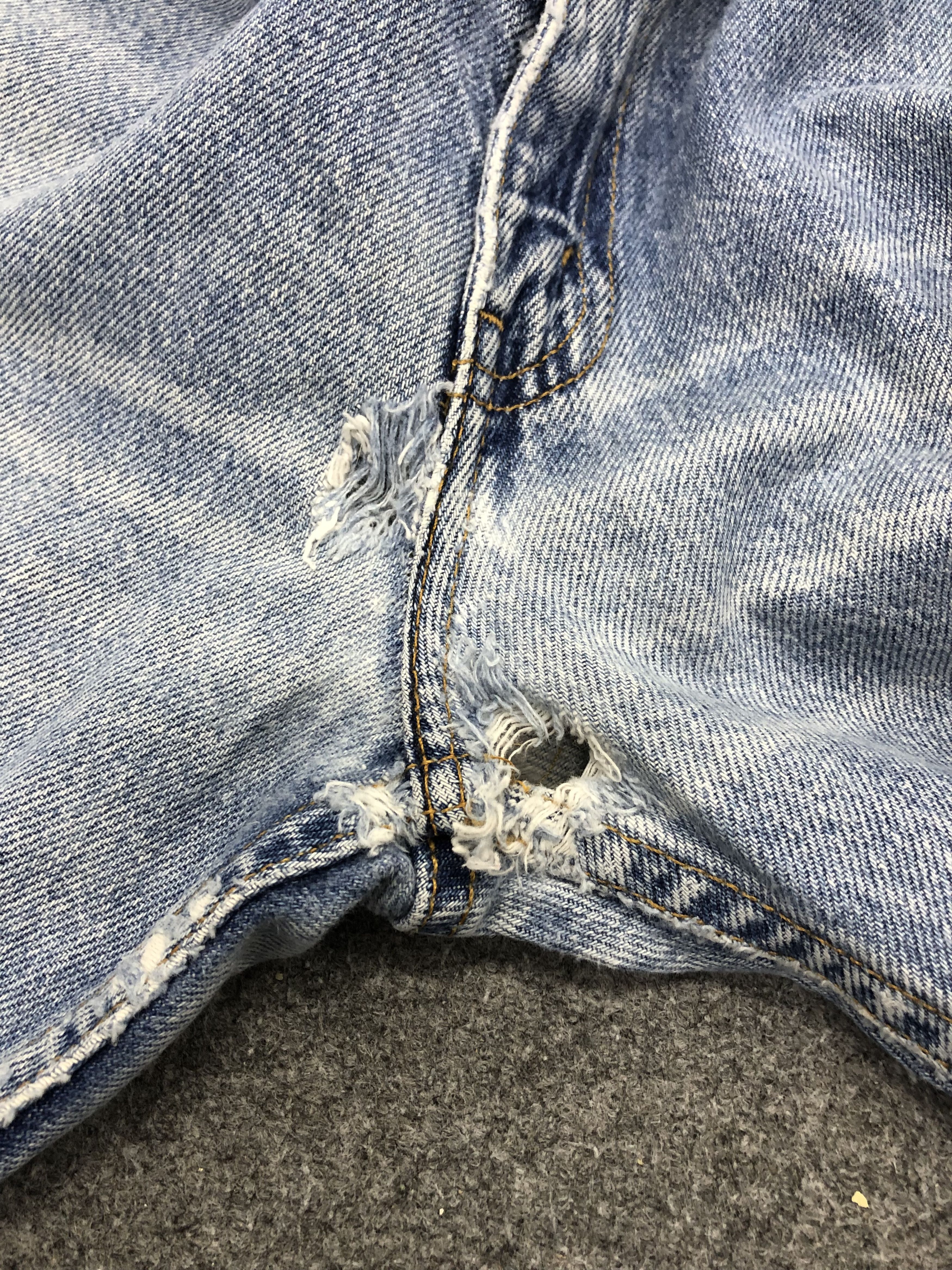 Levi's Vintage 90s Levis 505 Light Wash Denim DP1144 Size US 32 / EU 48 - 11 Thumbnail