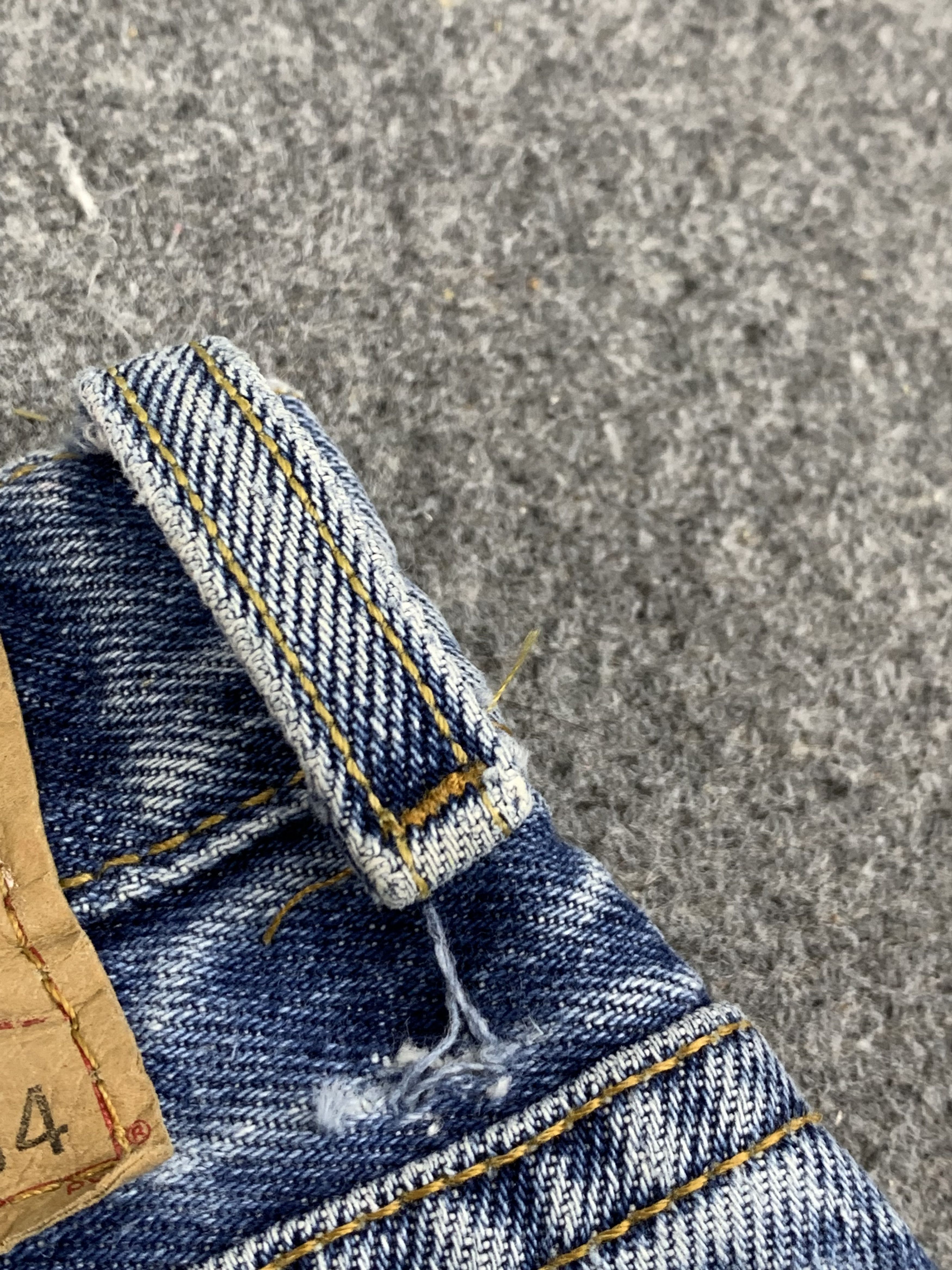 Levi's Vintage Levis 550 Light Wash Jeans DP1826 Size US 32 / EU 48 - 13 Thumbnail