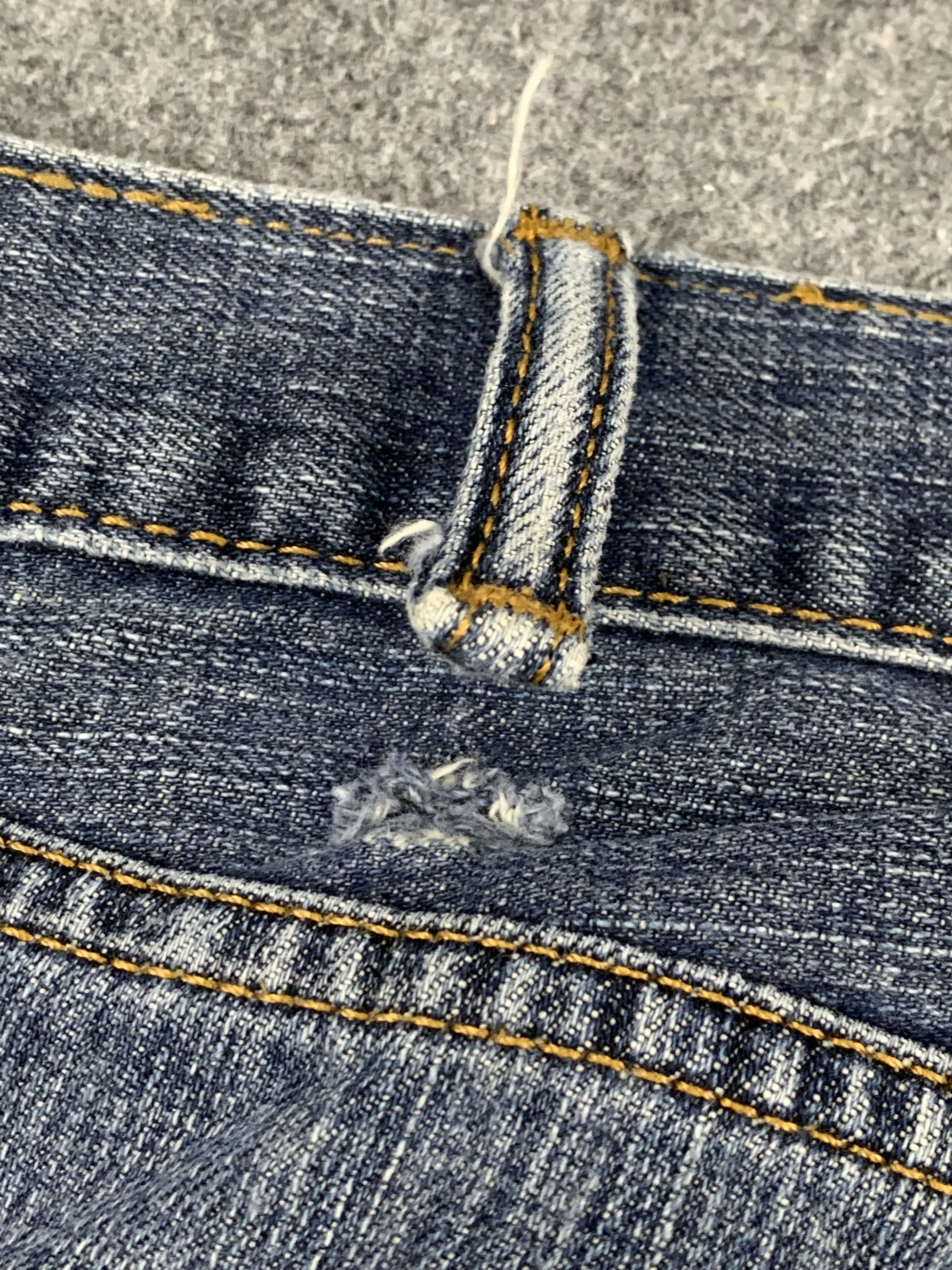 Levi's Vintage Levis 559 Light Blue Jeans DP1828 Size US 32 / EU 48 - 15 Thumbnail