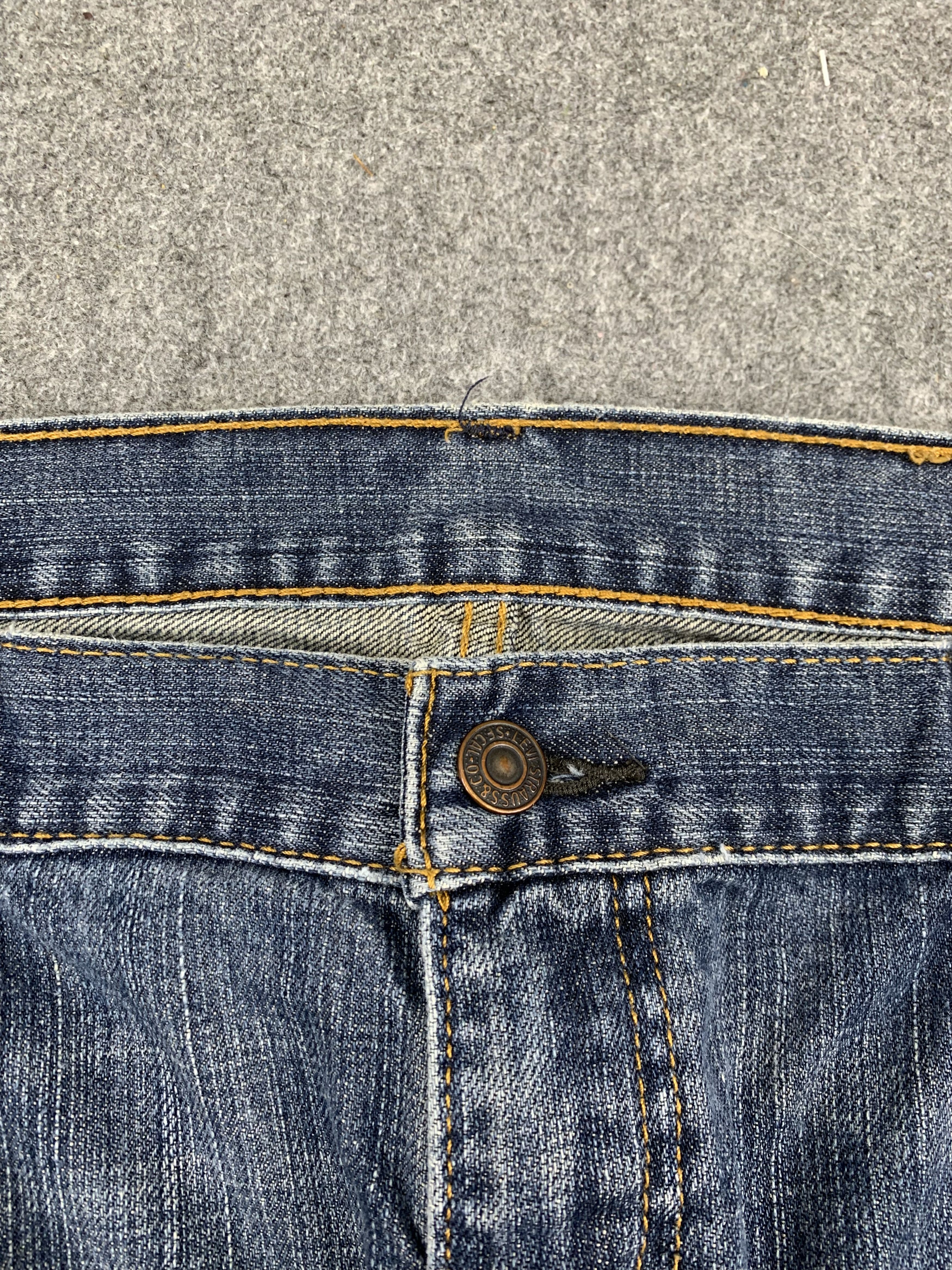 Levi's Vintage Levis 559 Light Blue Jeans DP1828 Size US 32 / EU 48 - 11 Thumbnail