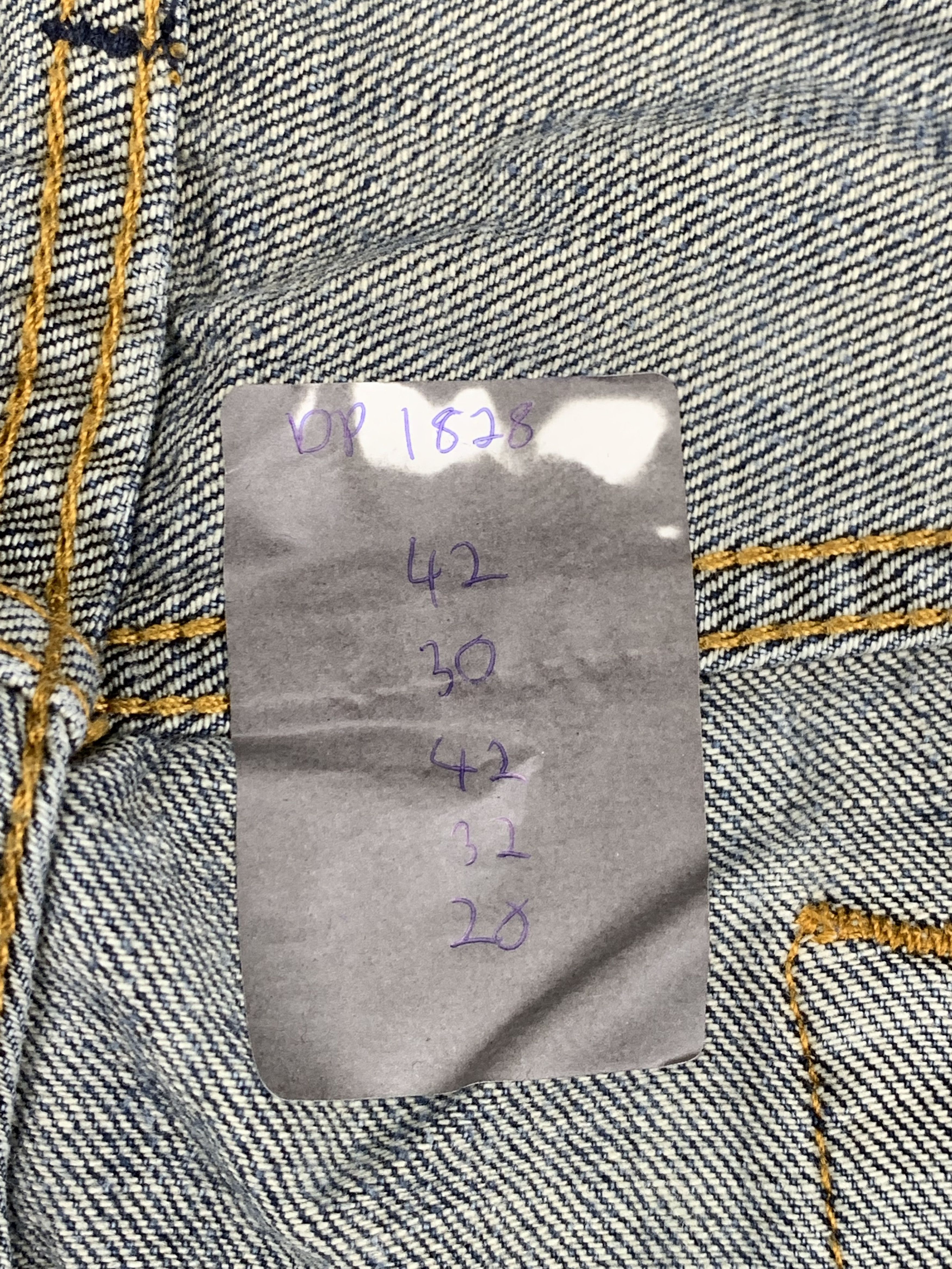 Levi's Vintage Levis 559 Light Blue Jeans DP1828 Size US 32 / EU 48 - 14 Thumbnail