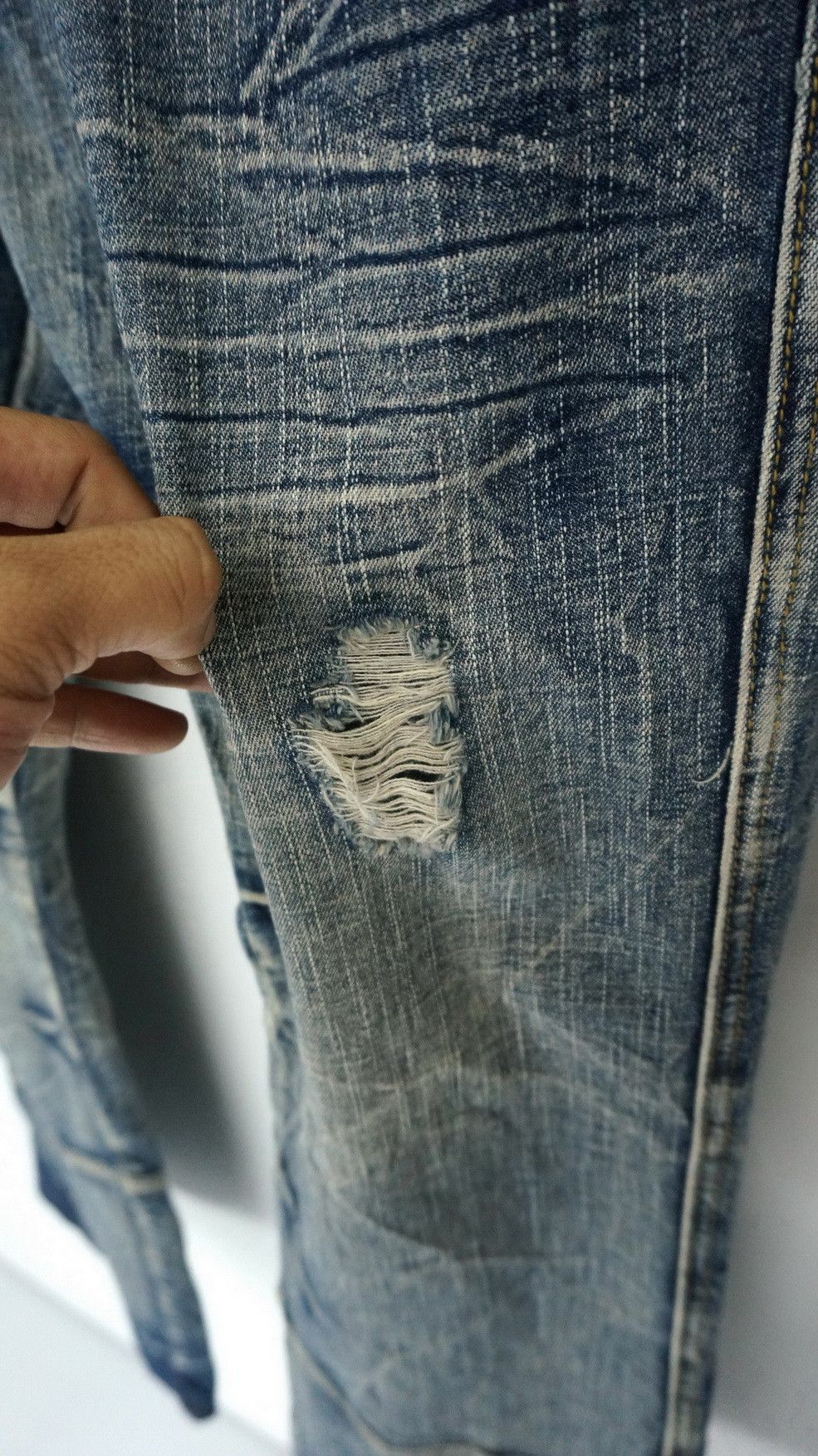Japanese Brand 💥Flare Vtg💥 Japan BLACK CROWN Distressed Lowrise Jeans Size US 36 / EU 52 - 13 Thumbnail