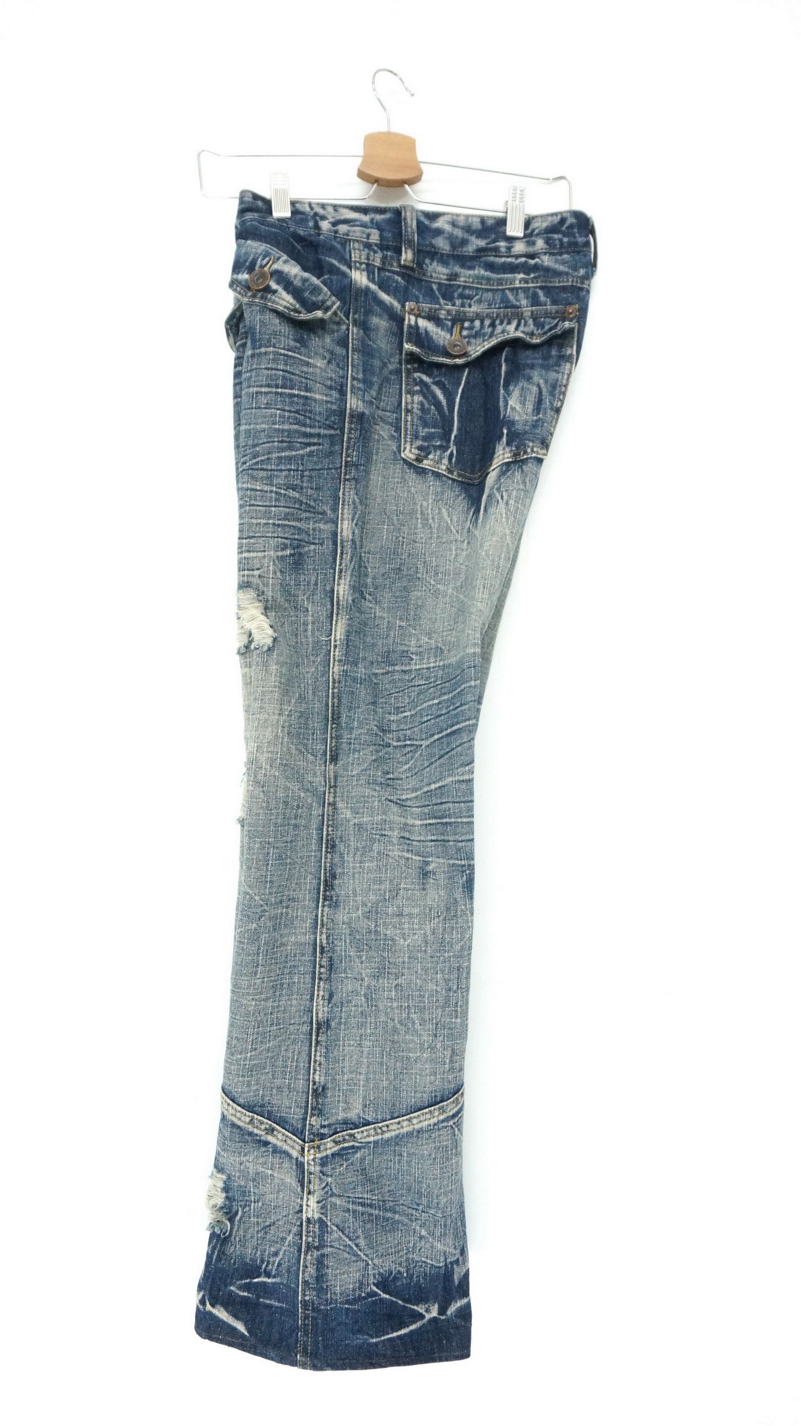 Japanese Brand 💥Flare Vtg💥 Japan BLACK CROWN Distressed Lowrise Jeans Size US 36 / EU 52 - 3 Thumbnail