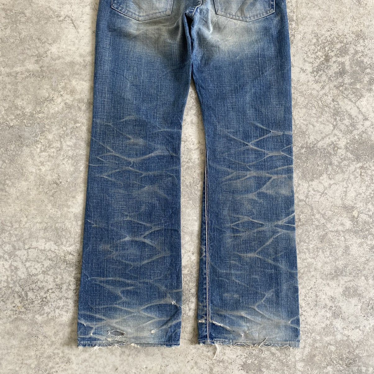 Vintage Ufin & Sons Made In Japan Faded Blue Distressed Flared Jeans Size US 31 - 11 Thumbnail