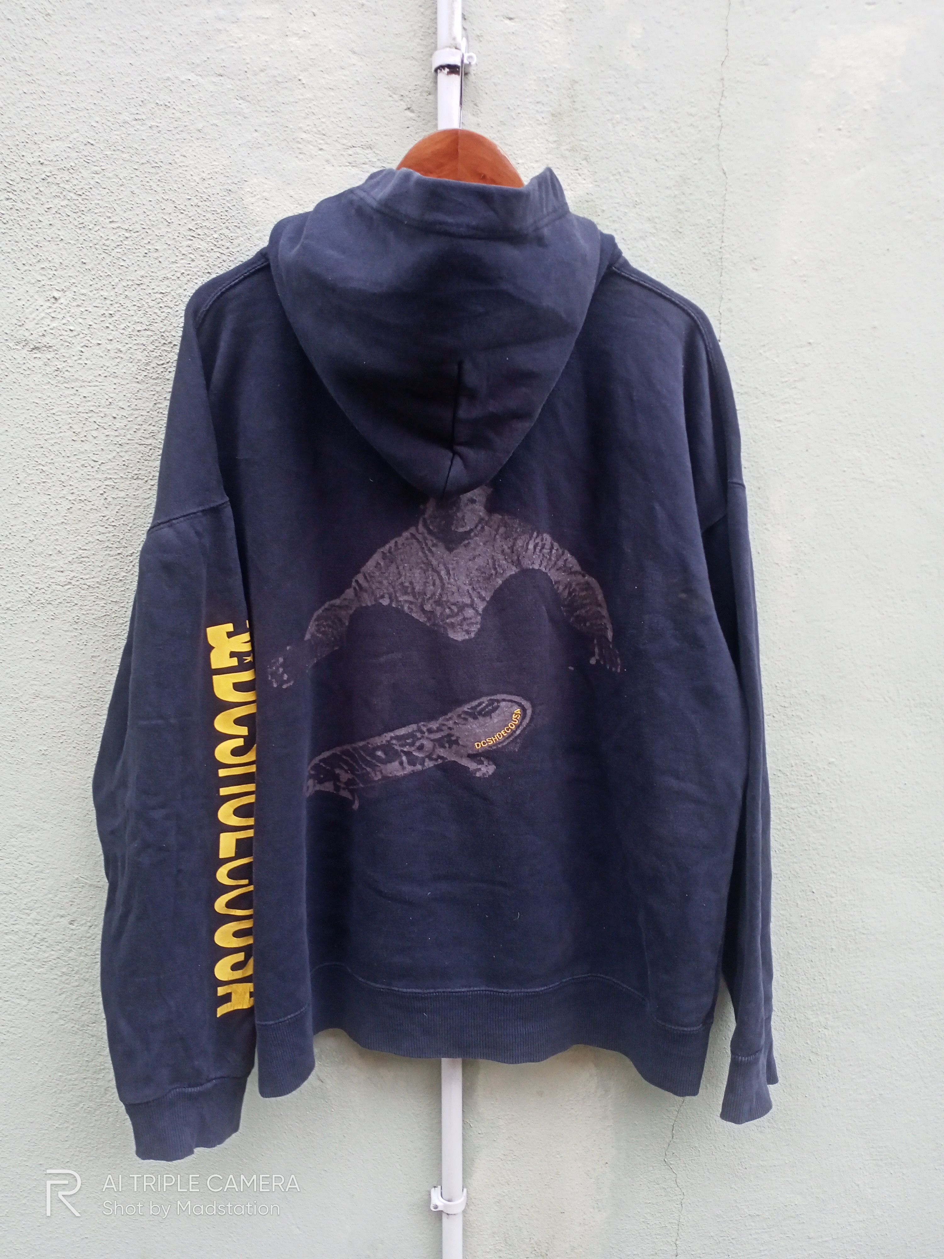 20471120 × Japanese Brand Dc shoecousa hoodie skate Size US XL / EU 56 / 4 - 1 Thumbnail
