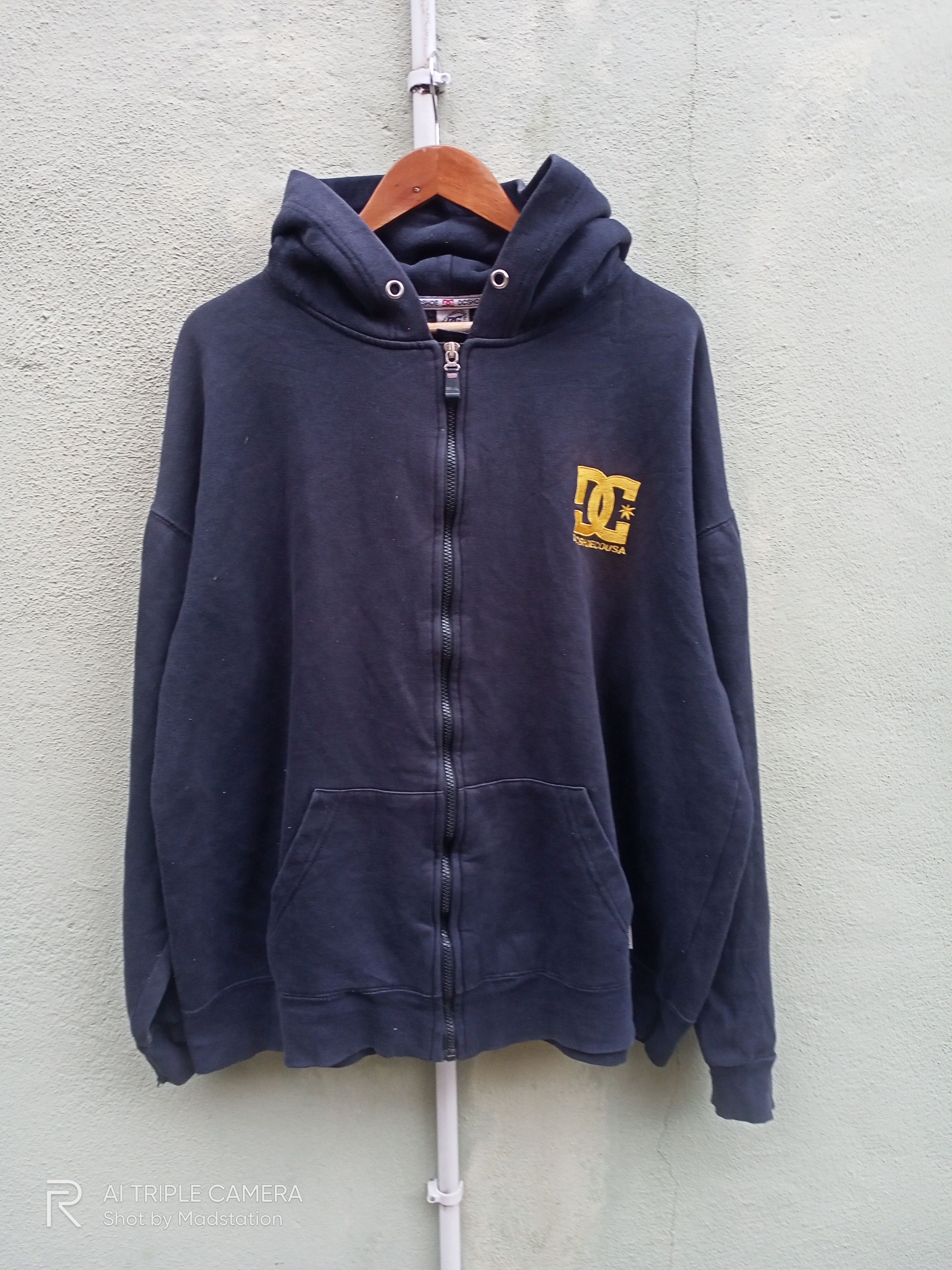 20471120 × Japanese Brand Dc shoecousa hoodie skate Size US XL / EU 56 / 4 - 2 Thumbnail