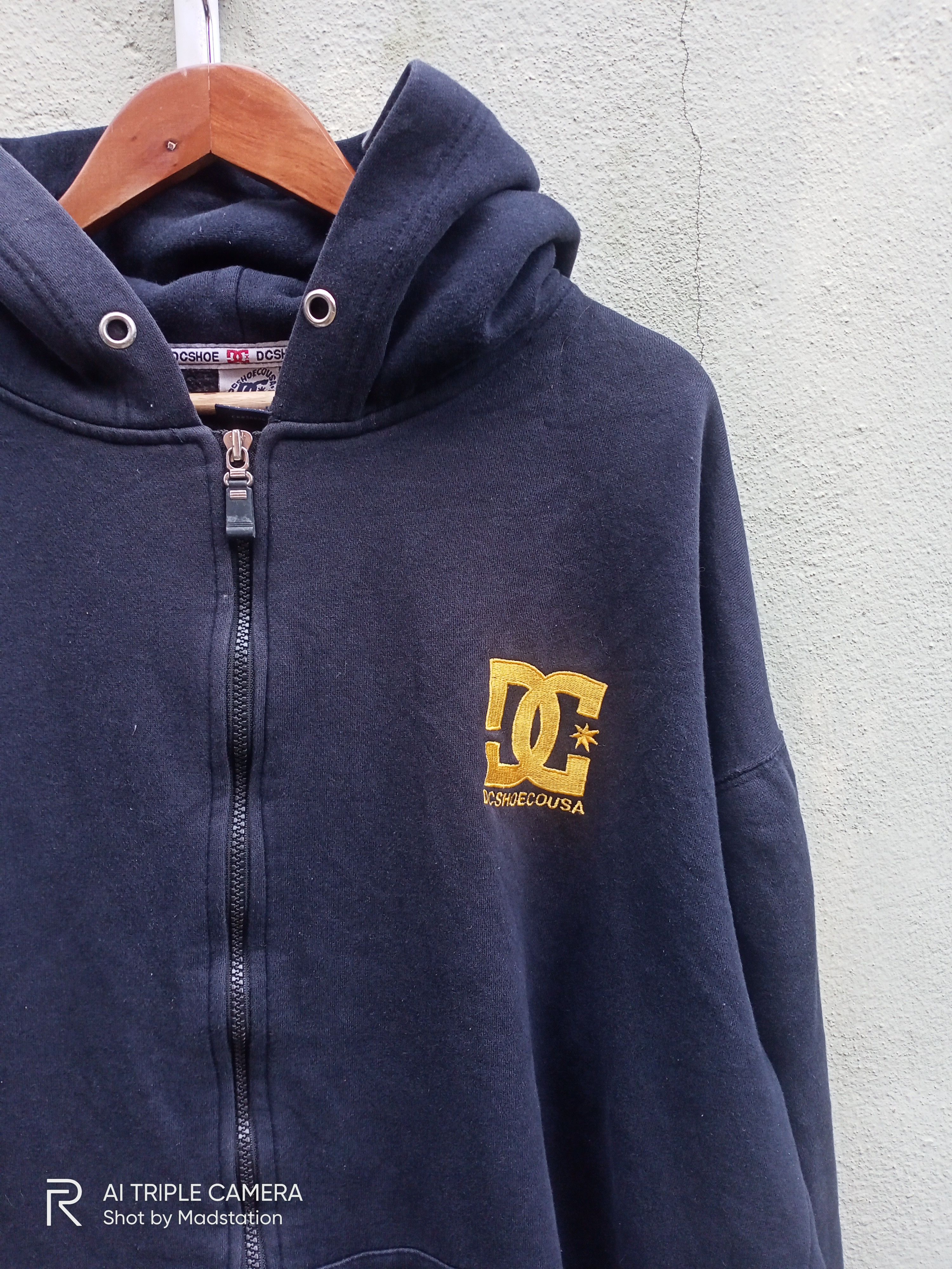 20471120 × Japanese Brand Dc shoecousa hoodie skate Size US XL / EU 56 / 4 - 3 Thumbnail