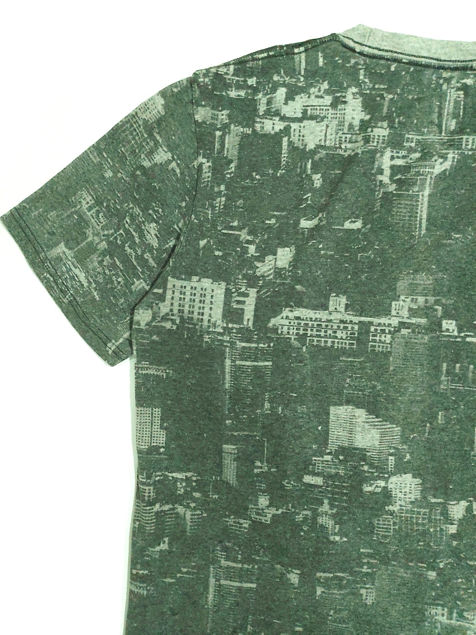 Jay-Z × Rocawear RARE! VTG BROOKLYN'S OWN by ROCAWEAR JAY Z FULL PRINT TEE Size US M / EU 48-50 / 2 - 7 Thumbnail