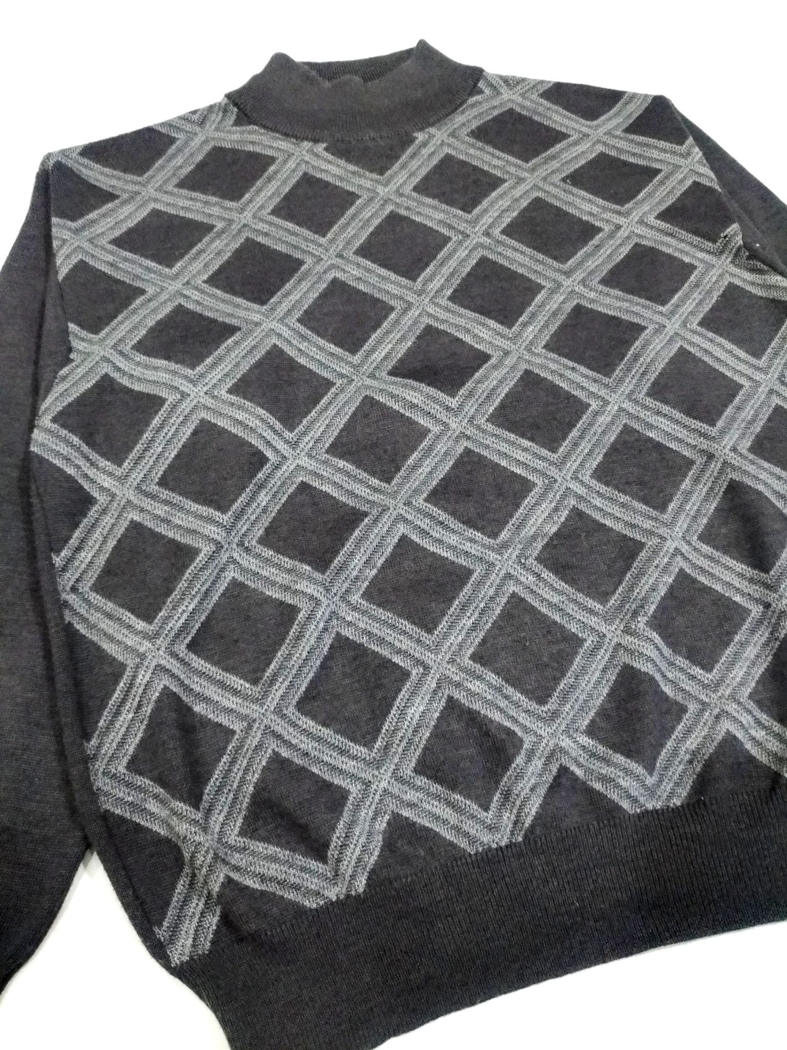 Designer × MCM RARE! VTG MCM LEGERE DIAMOND ARGYLE TURTLENECK Size US M / EU 48-50 / 2 - 3 Thumbnail