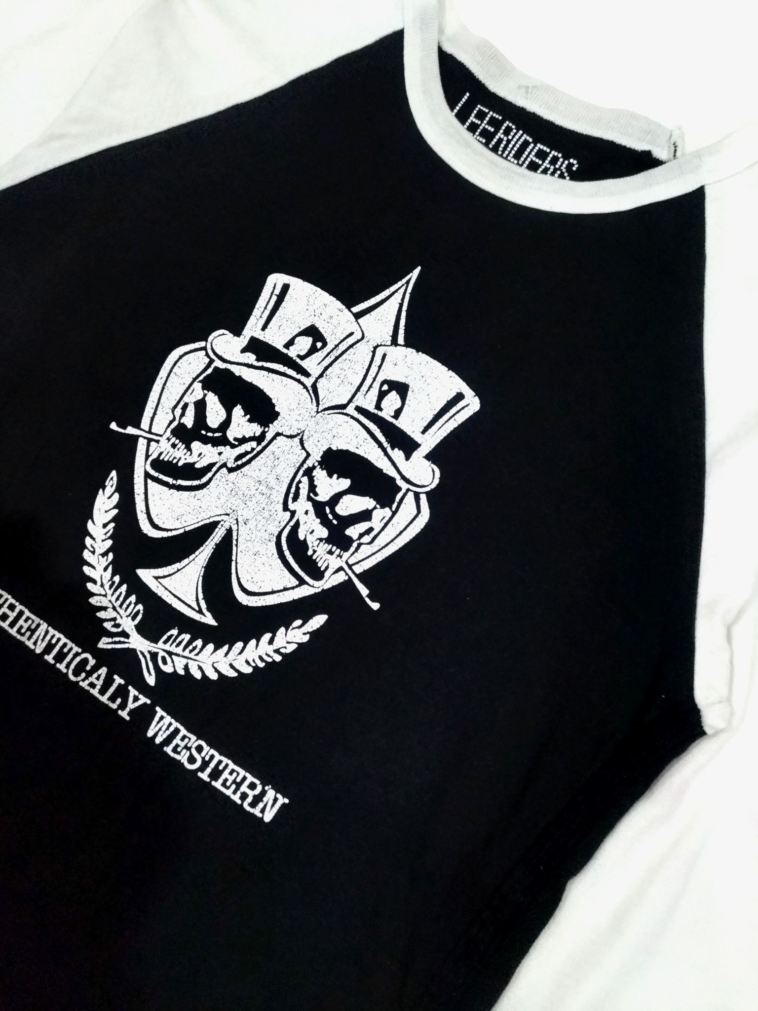 Lee RARE! LEE RIDERS ROCKABILLY SKULLS RAGLAN TEE Size US S / EU 44-46 / 1 - 5 Thumbnail