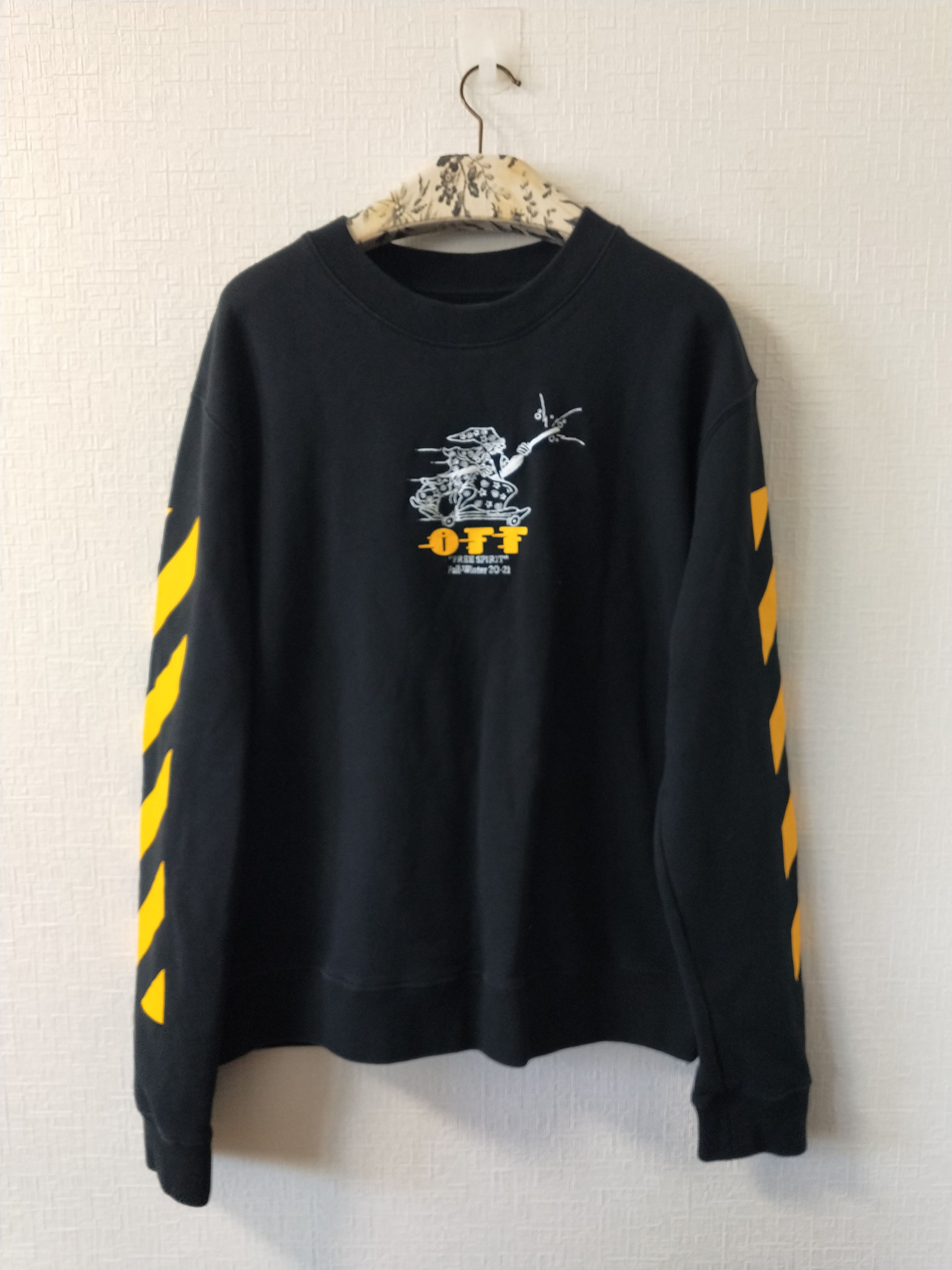 Off-White 'Free Spirit' Sweatshirt Size US XL / EU 56 / 4 - 2 Thumbnail