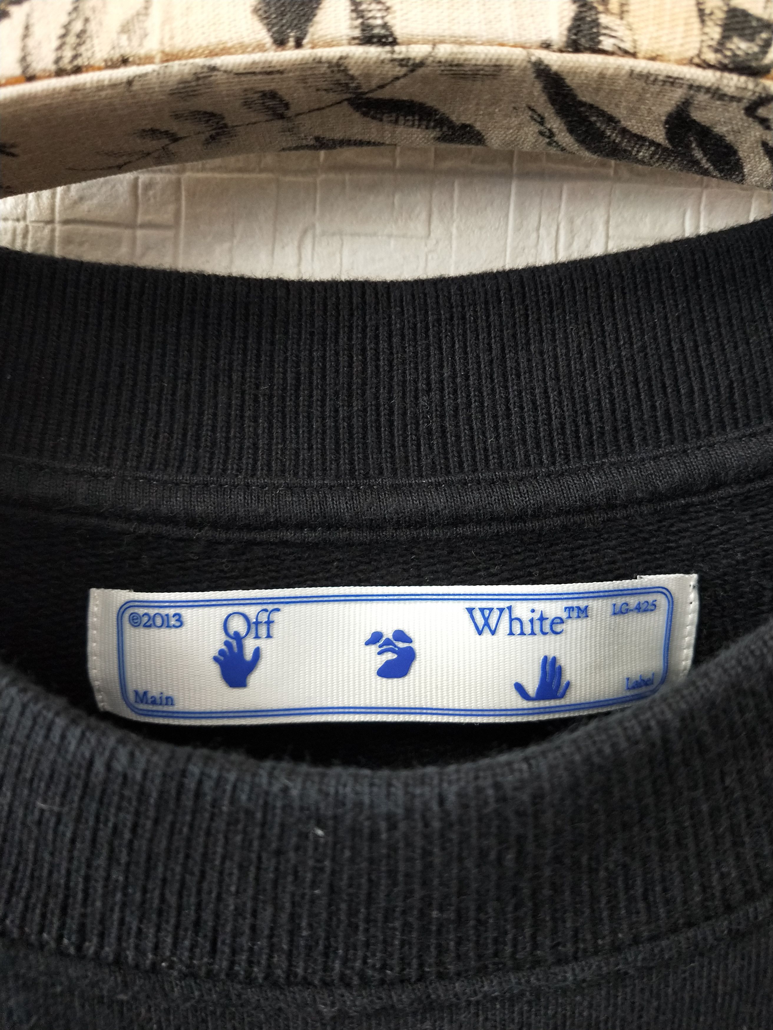 Off-White 'Free Spirit' Sweatshirt Size US XL / EU 56 / 4 - 4 Thumbnail