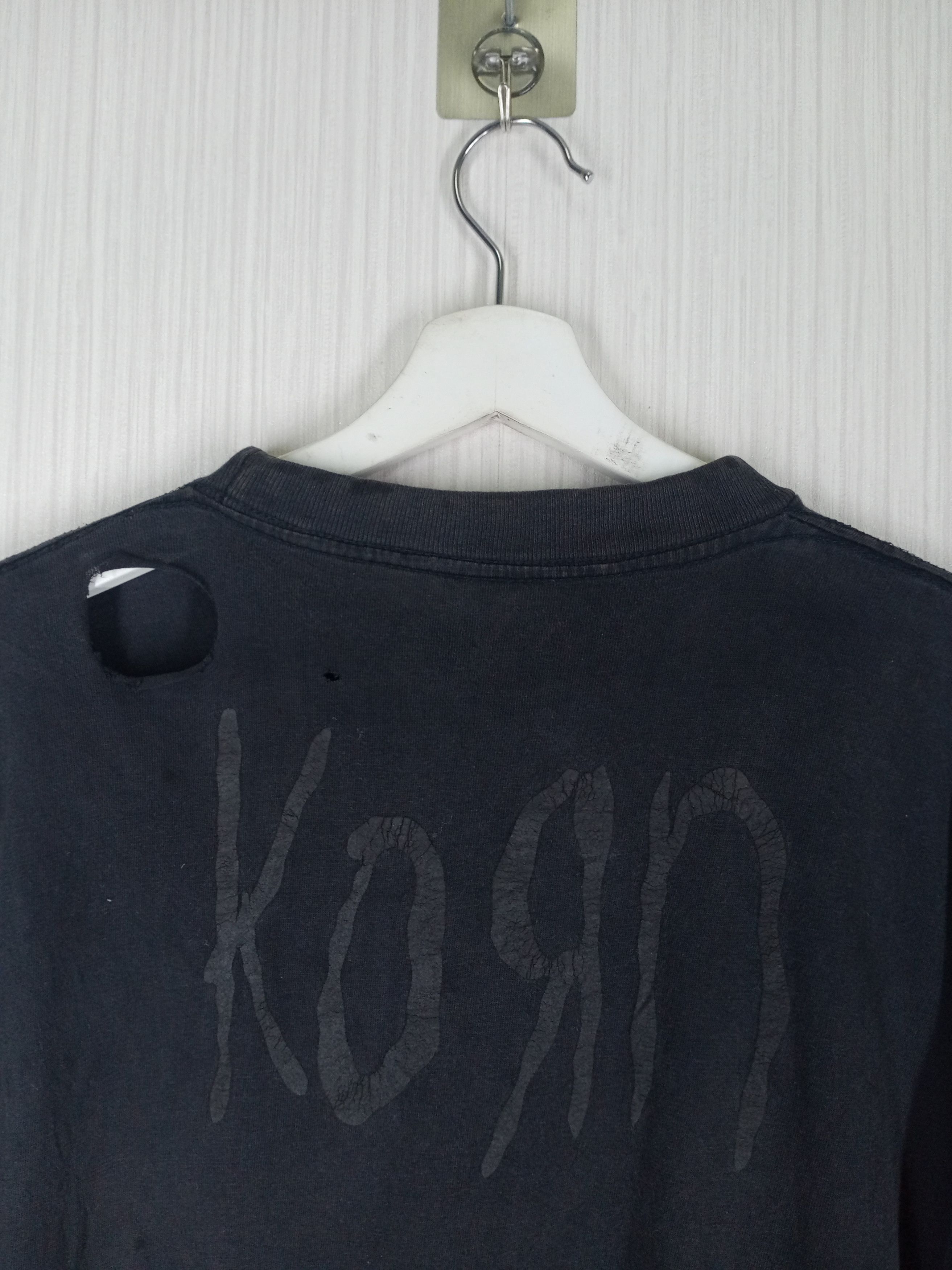 Band Tees Vintage Korn Self Title Album Tshirt Size US M / EU 48-50 / 2 - 7 Thumbnail