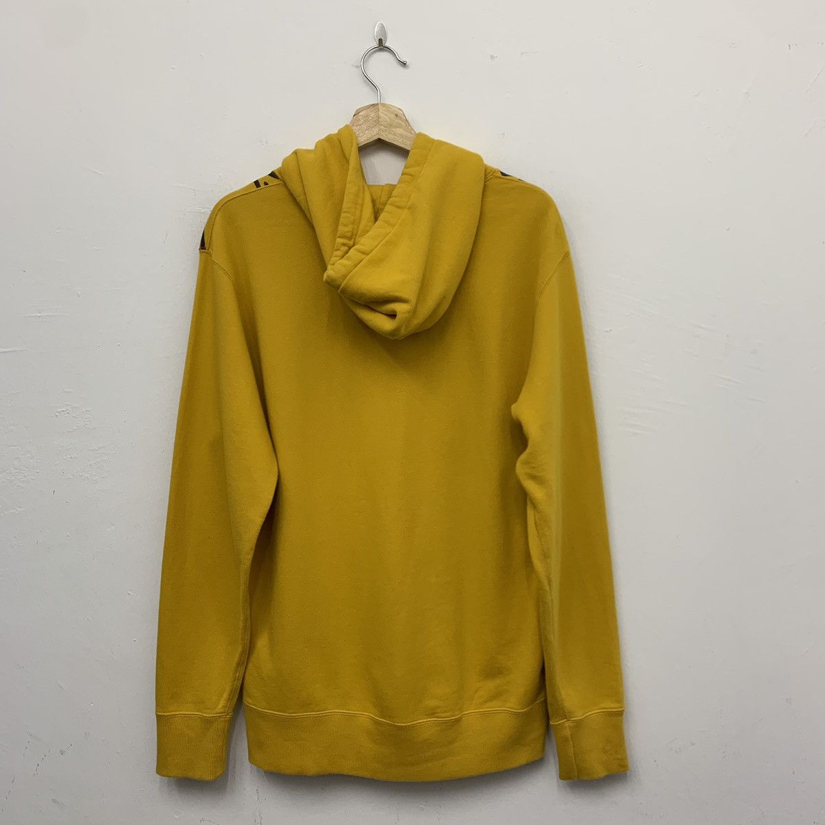 Uniqlo Keith Haring x Uniqlo Hoodie Size US M / EU 48-50 / 2 - 2 Thumbnail