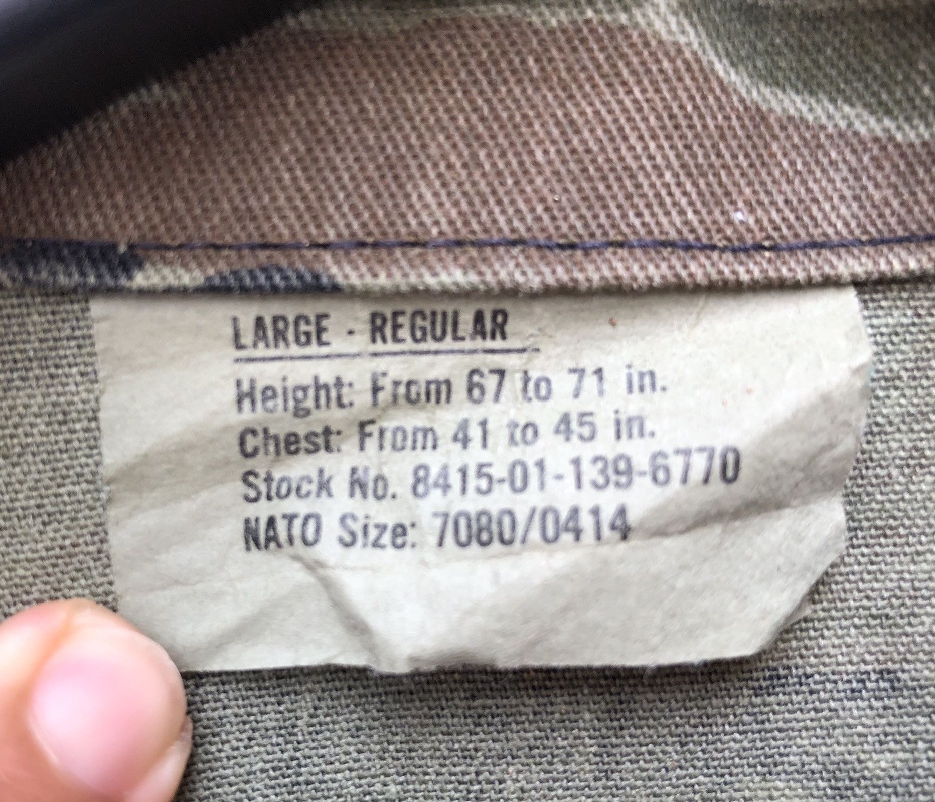 Vintage MILITARY TIGER STRIPES CAMO FOUR POCKET JACKET Size US L / EU 52-54 / 3 - 8 Thumbnail