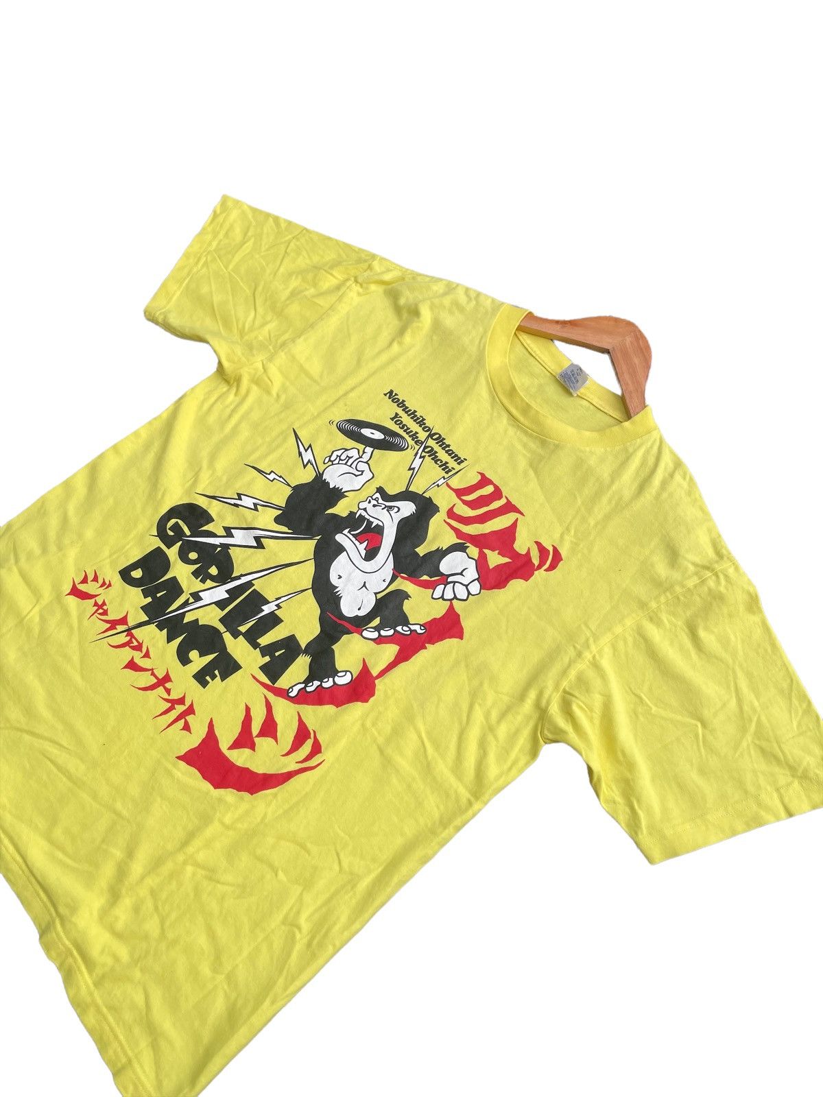 Japanese Brand DJ Dinoji Gorilla Dance Tshirt Size US M / EU 48-50 / 2 - 4 Thumbnail