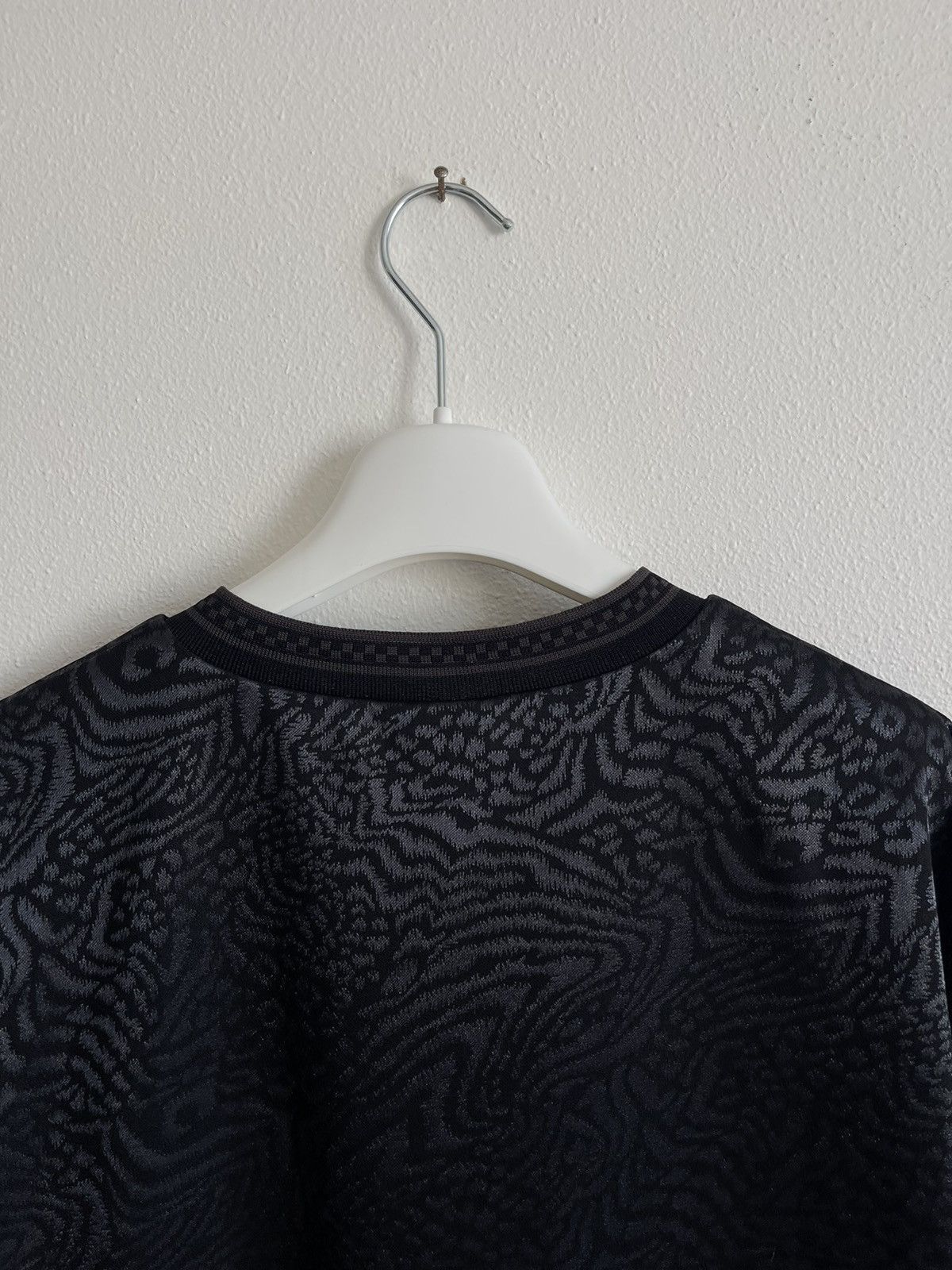 Supreme × Umbro Supreme x Umbro Jacquard Animal Print Jersey - Black Size US L / EU 52-54 / 3 - 8 Thumbnail