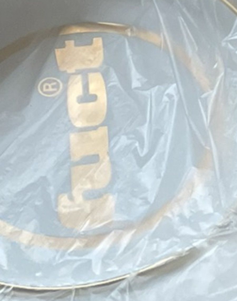 FUCT LARGE CIRCULAR FUCT OG LOGO CERAMIC ASH TRAY IN GOLD & WHITE Size ONE SIZE - 2 Thumbnail