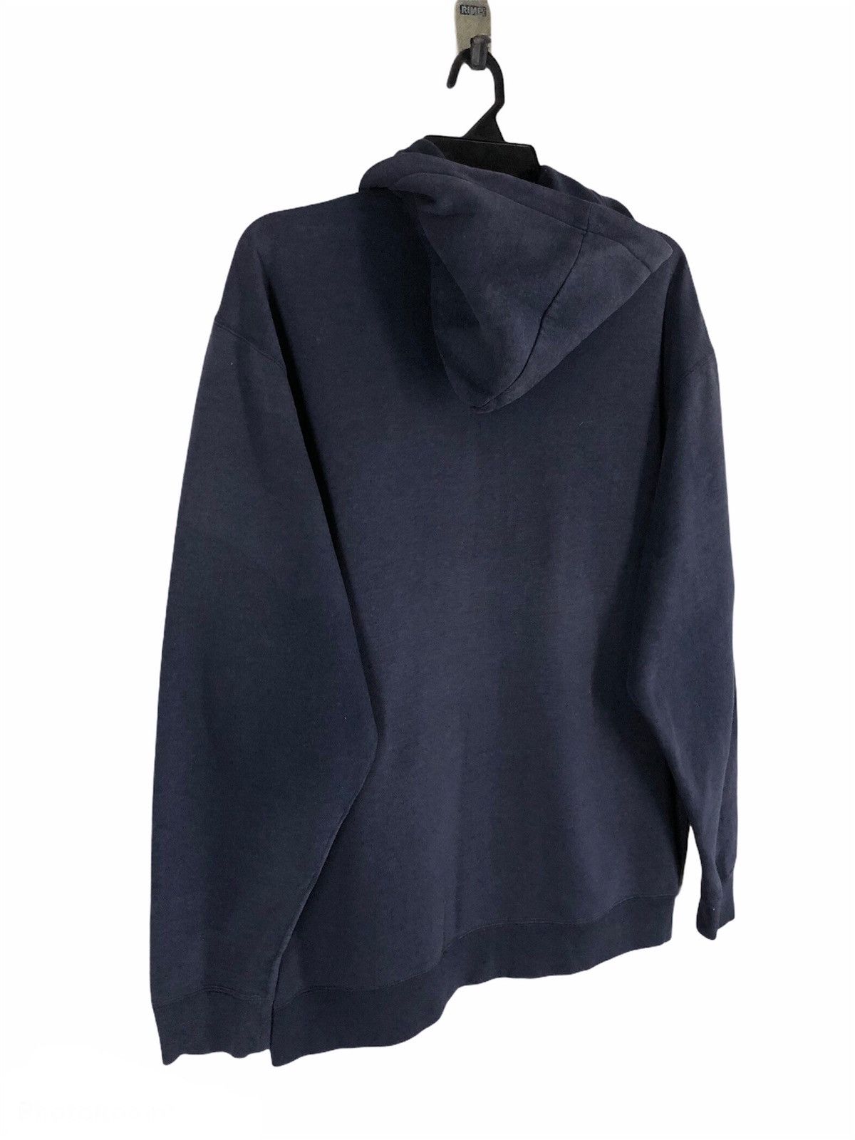 Carhartt × Vintage Vintage Carhartt Navy Blue Sun Faded Zip Hoodie Jacket cw21 Size US L / EU 52-54 / 3 - 3 Thumbnail