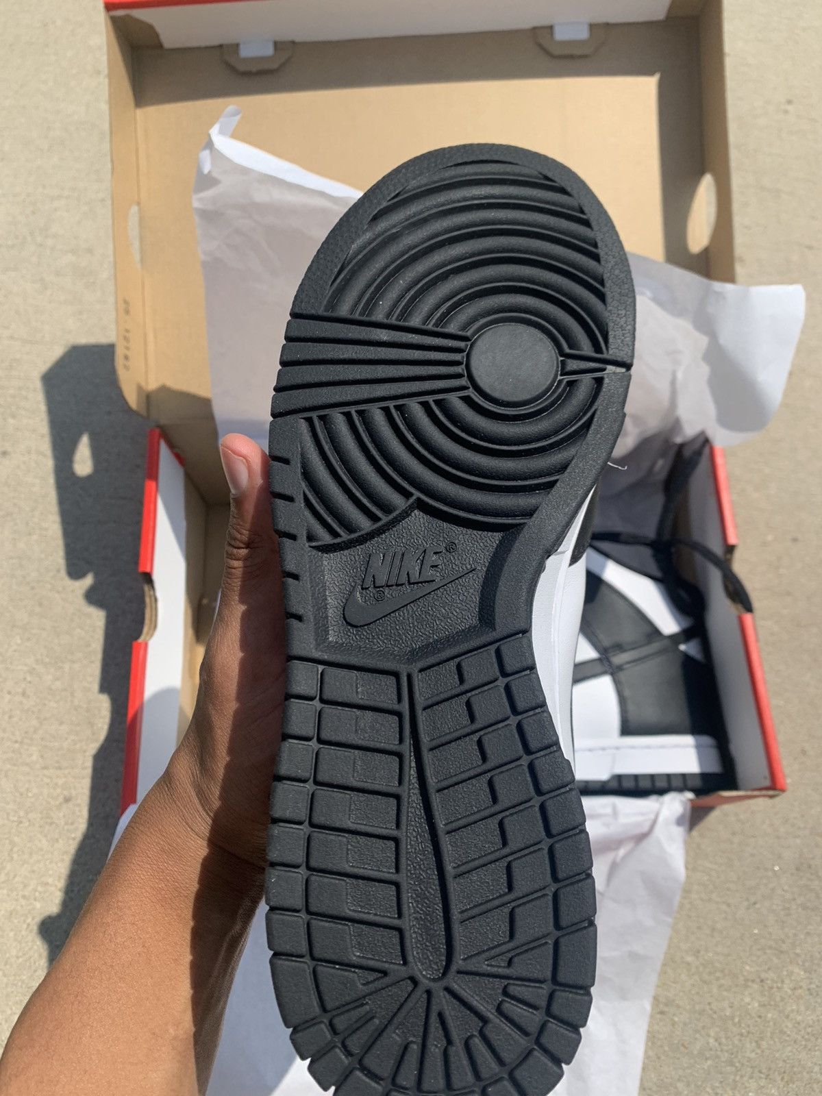 Nike Nike Dunk Black White 8.5W Size US 7 / EU 40 - 5 Thumbnail